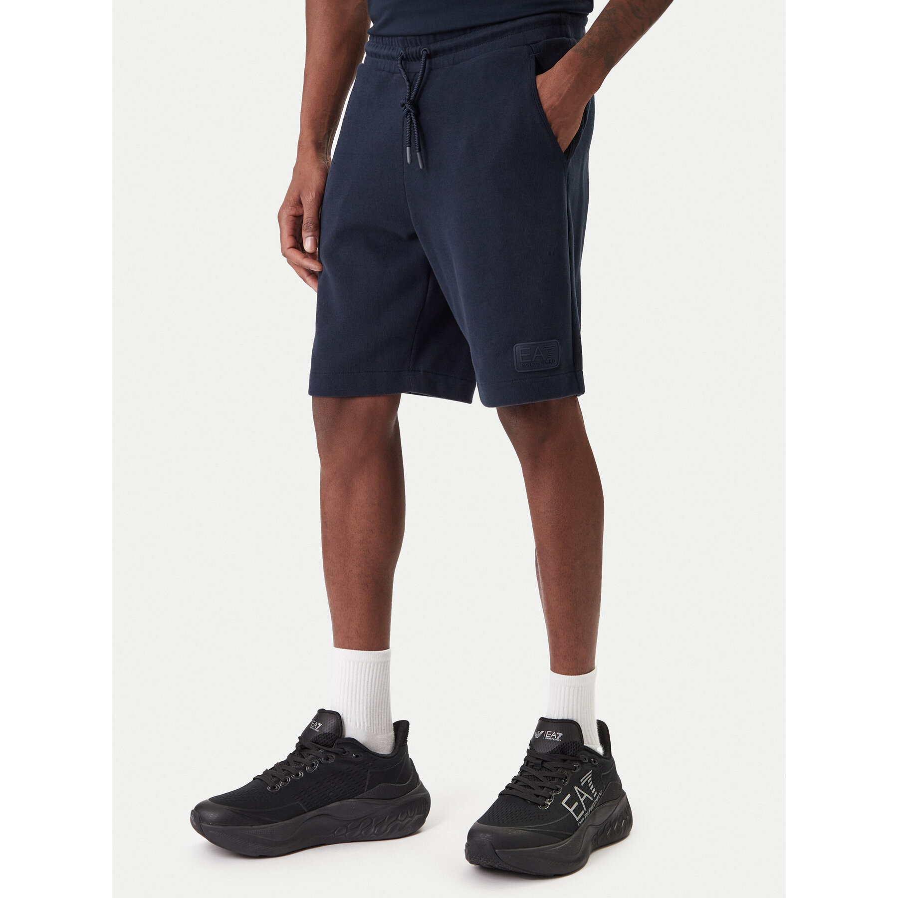 EA7 Emporio Armani Szorty sportowe 7M001365 AF22262 UB102 Granatowy Regular Fit