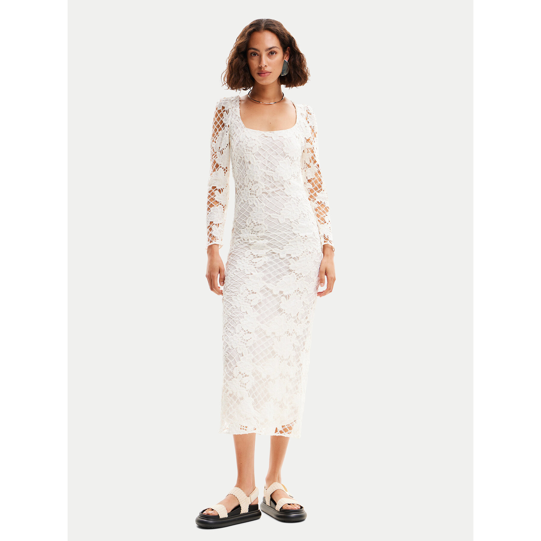 Desigual Sukienka letnia Sandalo 24SWVW50 Biały Slim Fit