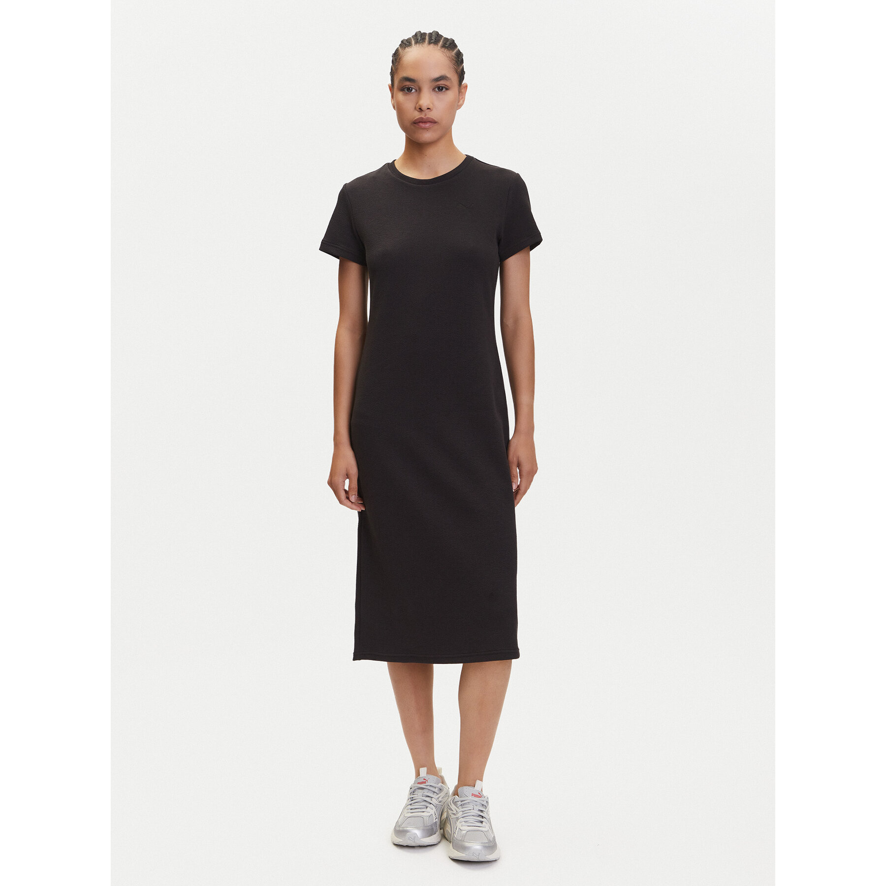 Puma Sukienka codzienna Her 685063 Czarny Regular Fit