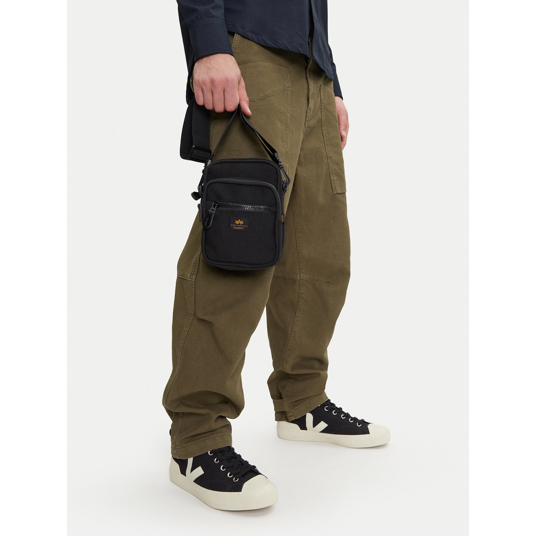 Alpha Industries Saszetka 156941 Czarny