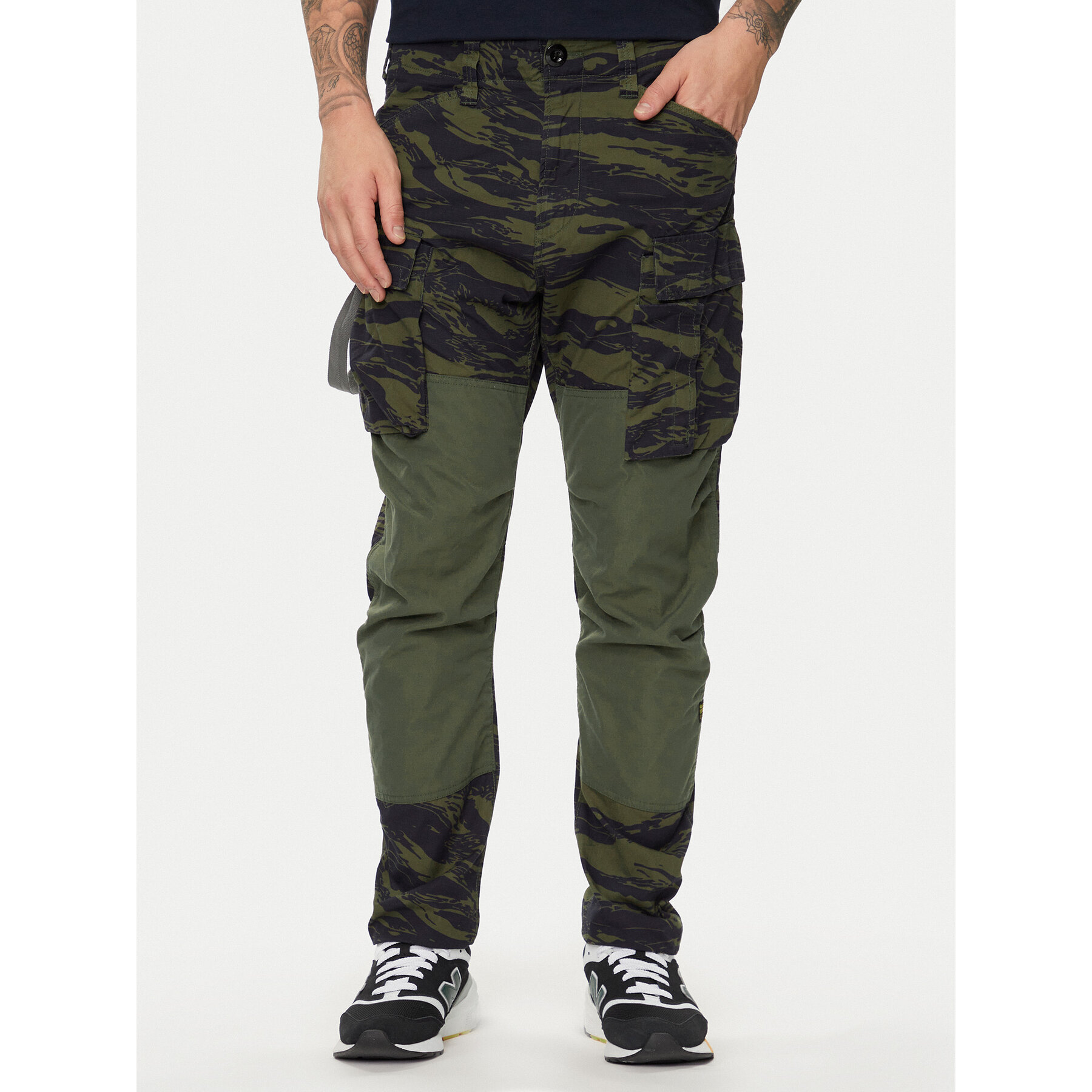 G-Star Raw Spodnie materiałowe 3D Cargo 2.0 D24308-D386-G393 Zielony Tapered Fit