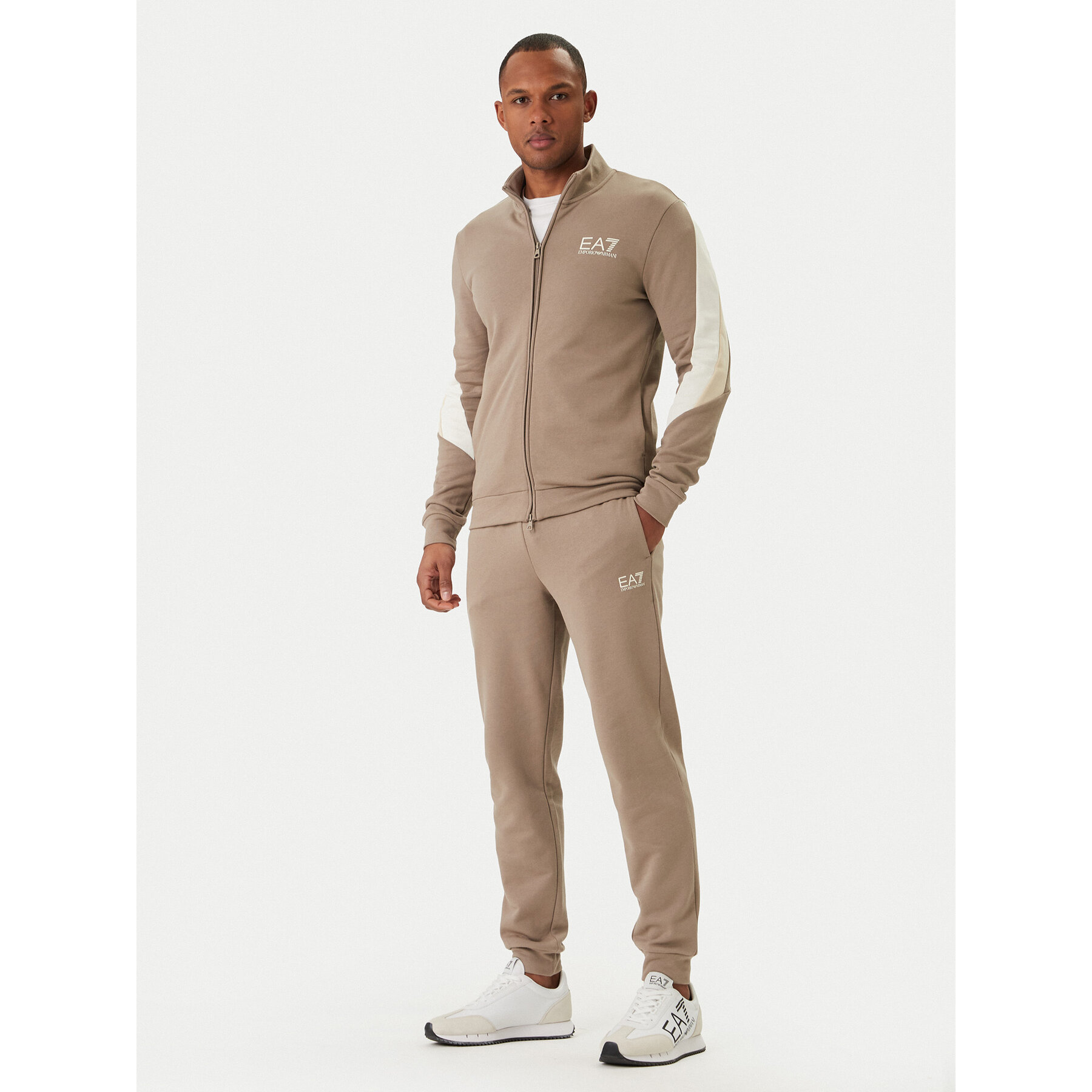 EA7 Emporio Armani Dres 7M001610 AF12451 U6167 Beżowy Regular Fit