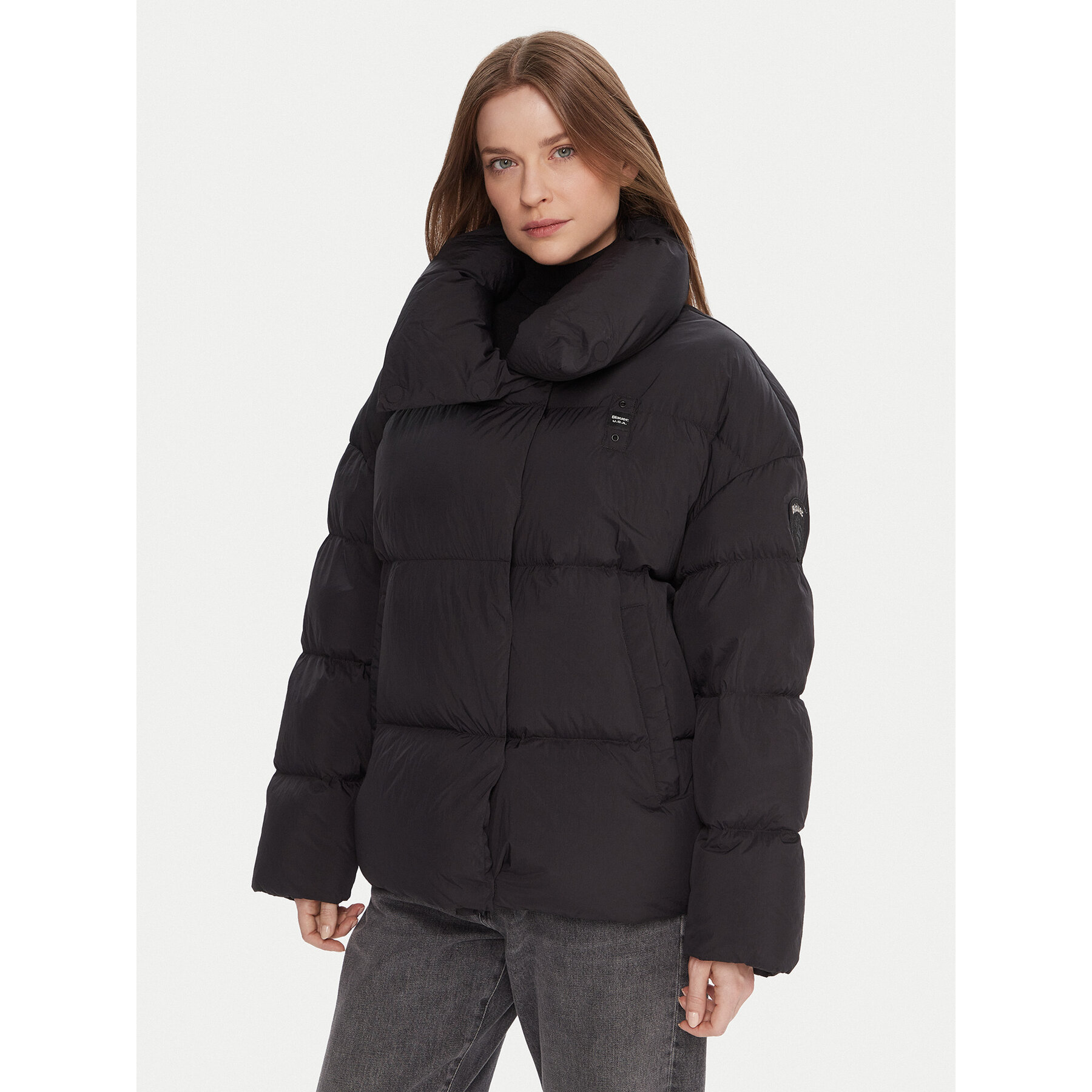 Blauer Kurtka zimowa 25WBLDC03166 Czarny Regular Fit