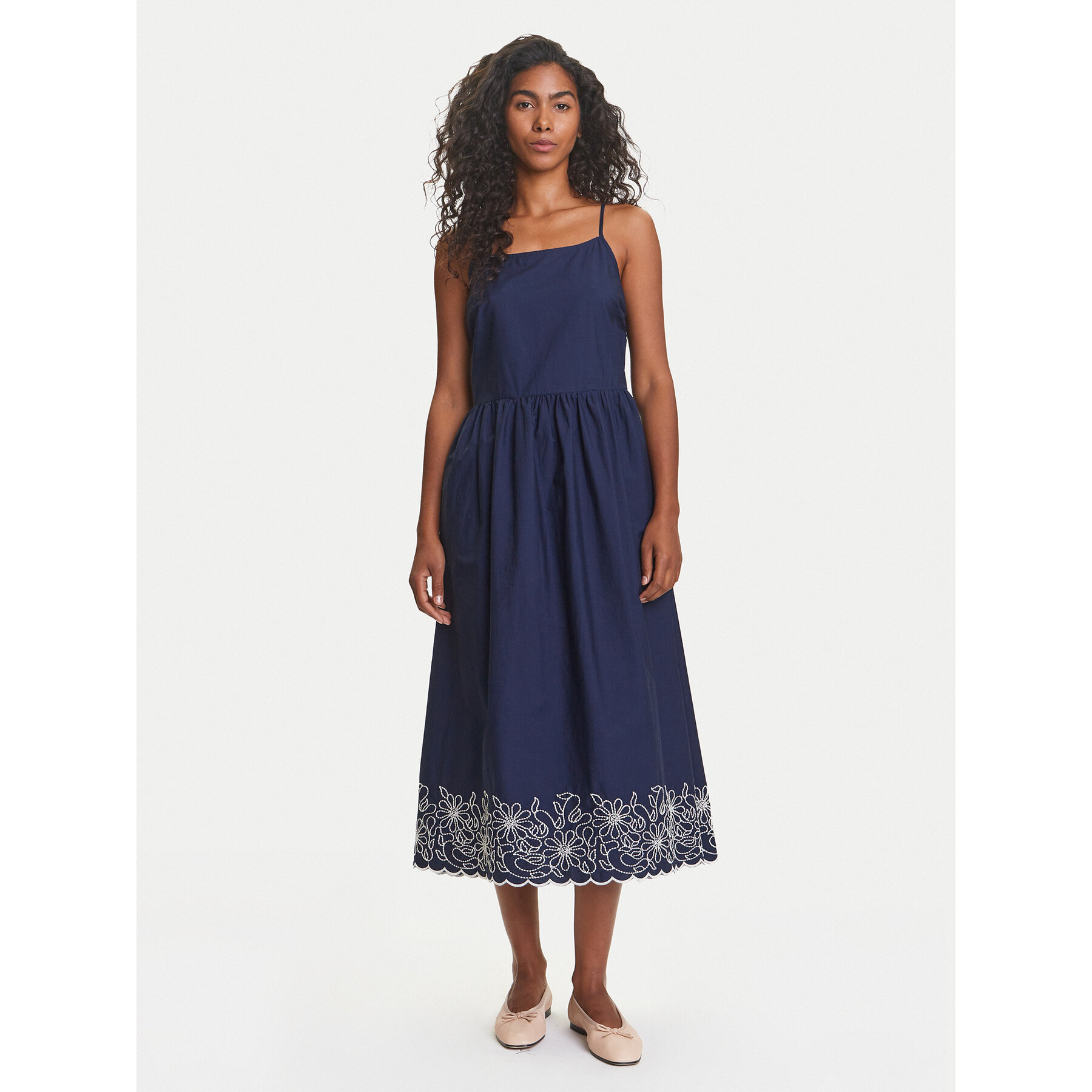 United Colors Of Benetton Sukienka letnia 4KUSDV0B7 Granatowy Regular Fit