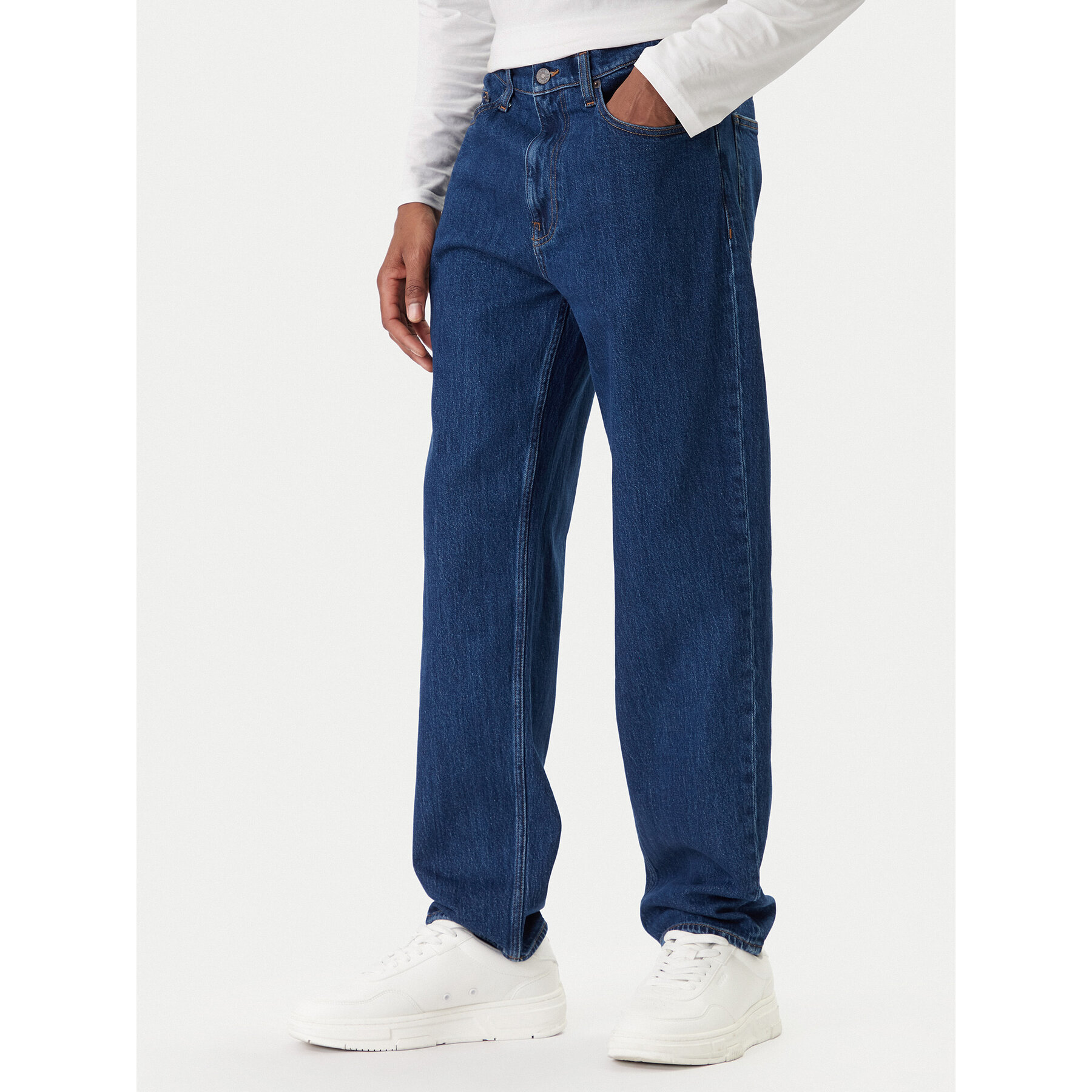 Tommy Jeans Jeansy Sonny DM0DM22580 Niebieski Tapered Fit
