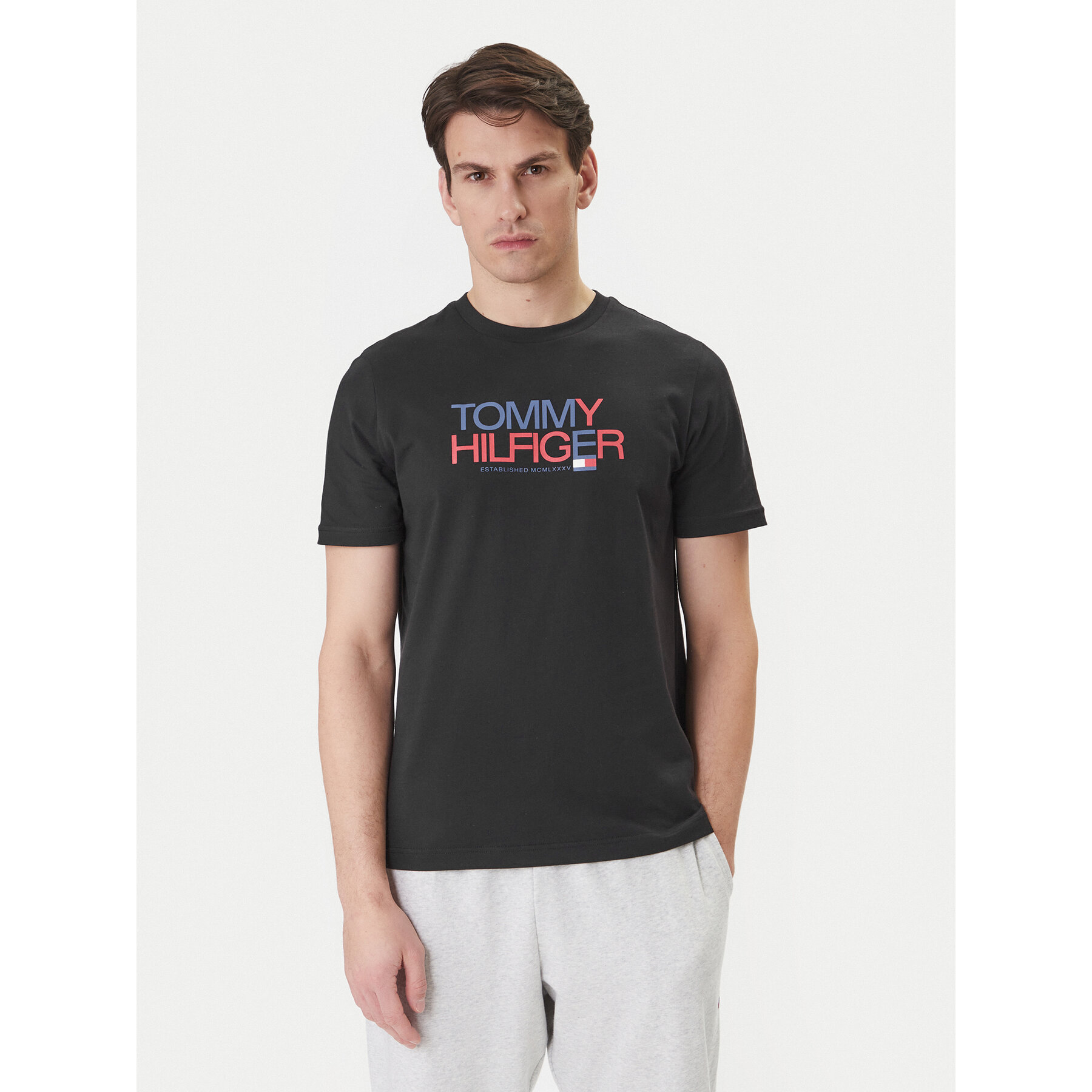 Tommy Hilfiger T-Shirt Brand Love Big Text MW0MW42369 Czarny Regular Fit