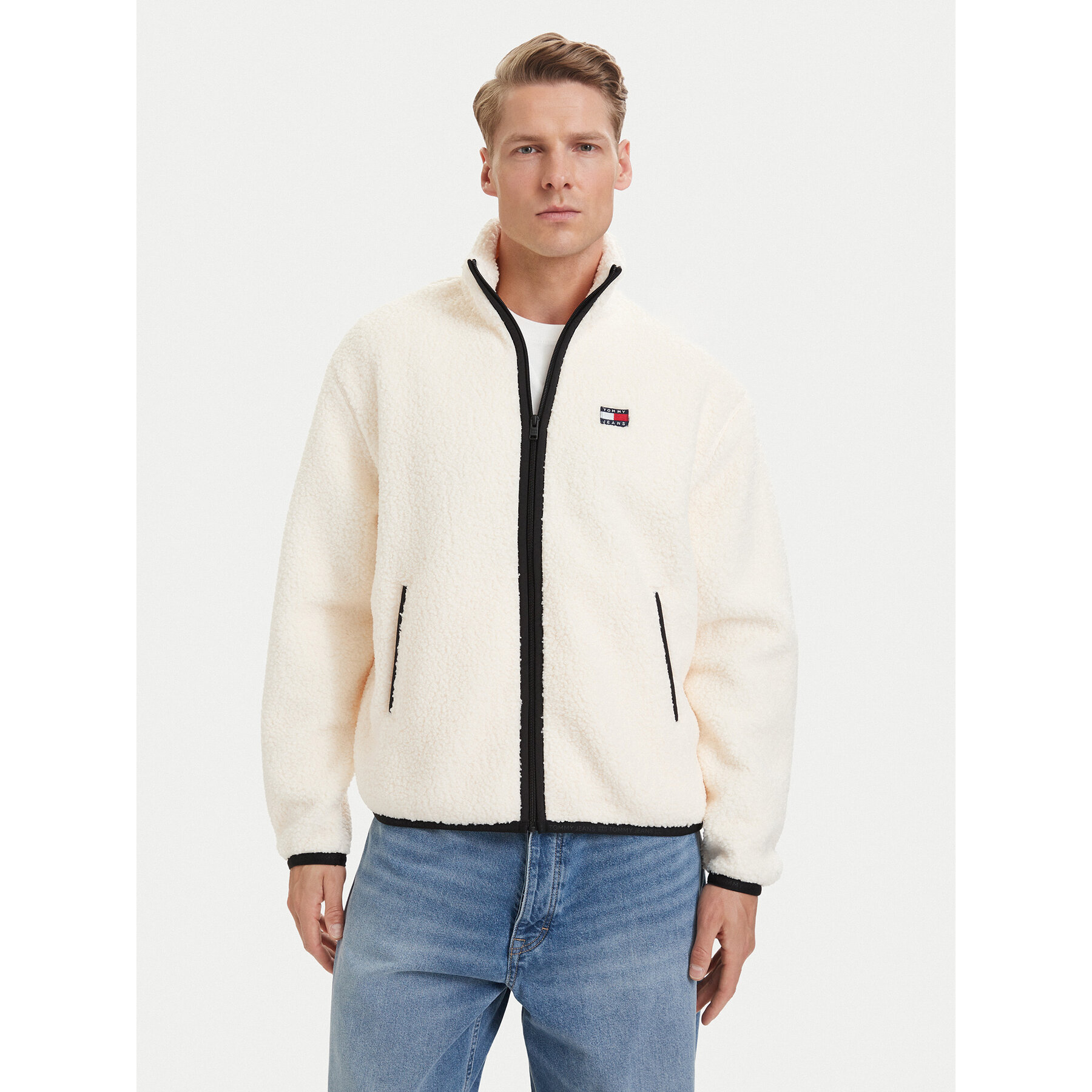 Tommy Jeans Polar Teddy DM0DM22345 Biały Relaxed Fit