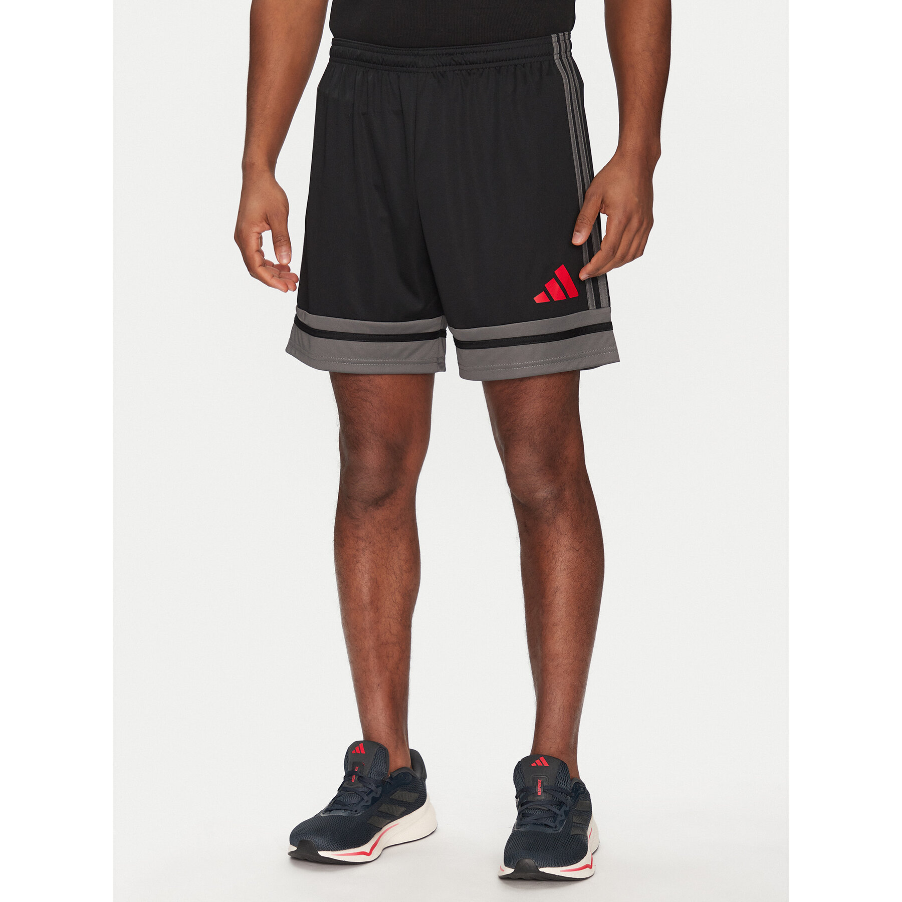 adidas Szorty sportowe Squadra 25 JN4447 Czarny Regular Fit