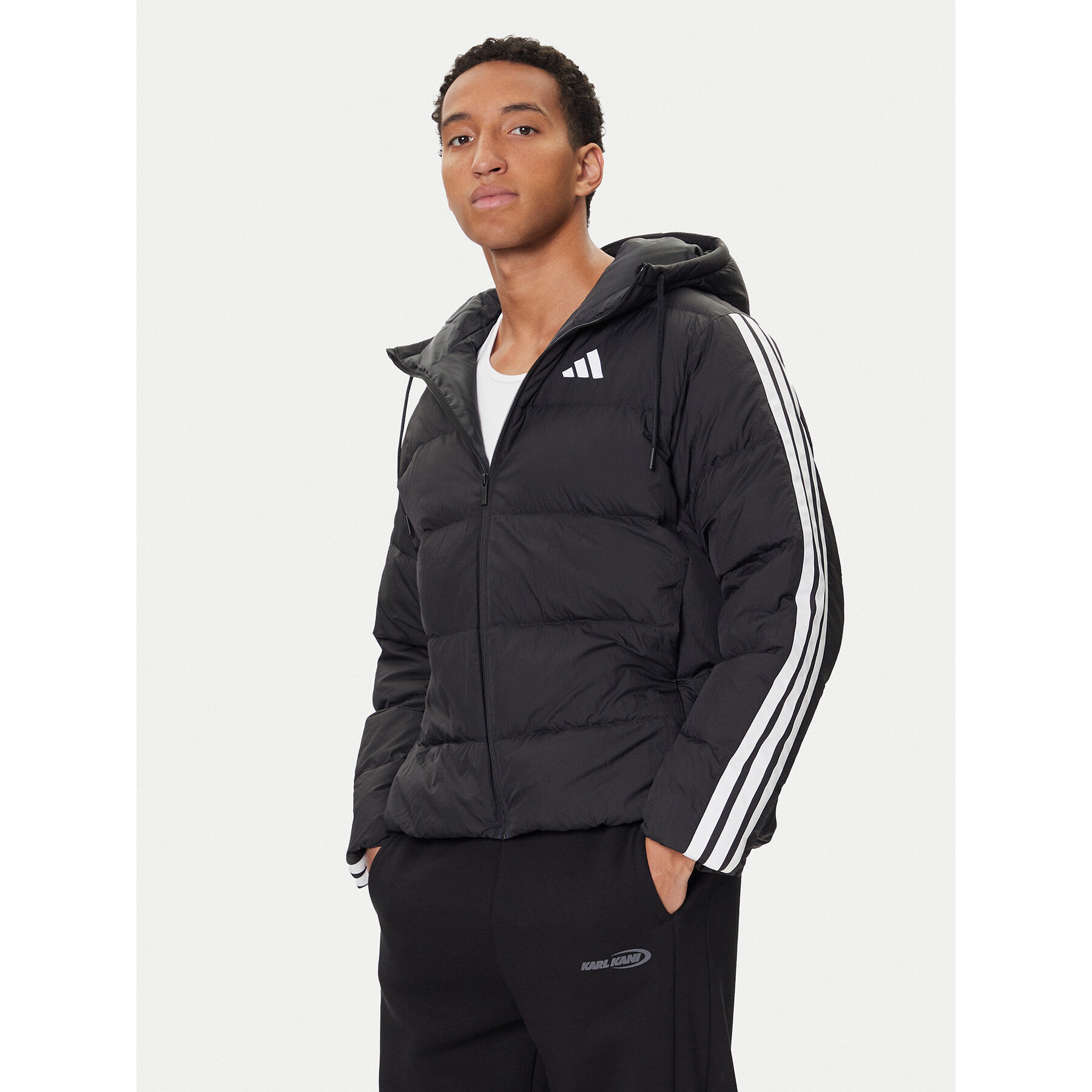 adidas Kurtka puchowa Essentials Climawarm 3-Stripes JM4165 Czarny Regular Fit