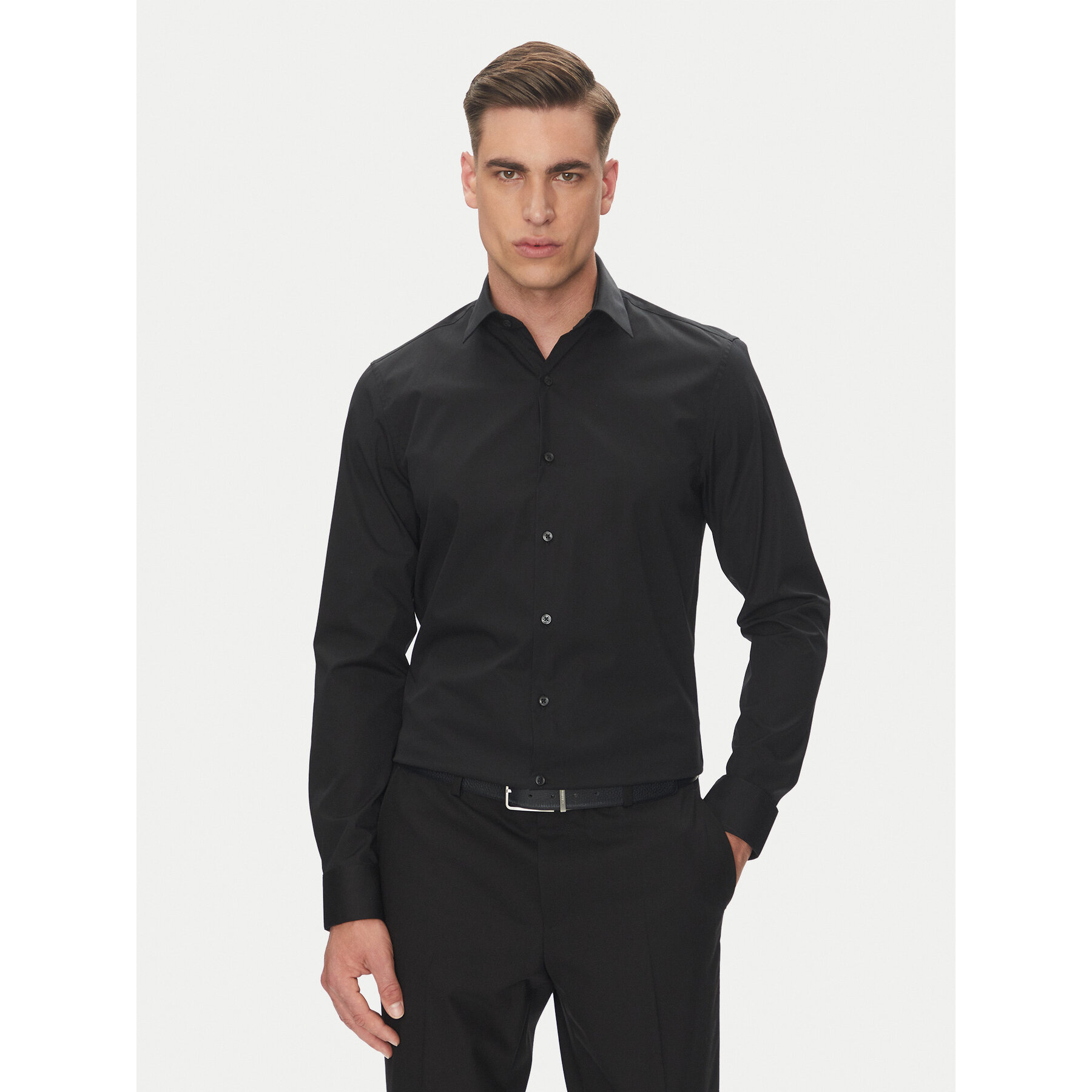 Calvin Klein Koszula Essential LV019EU000 Czarny Slim Fit