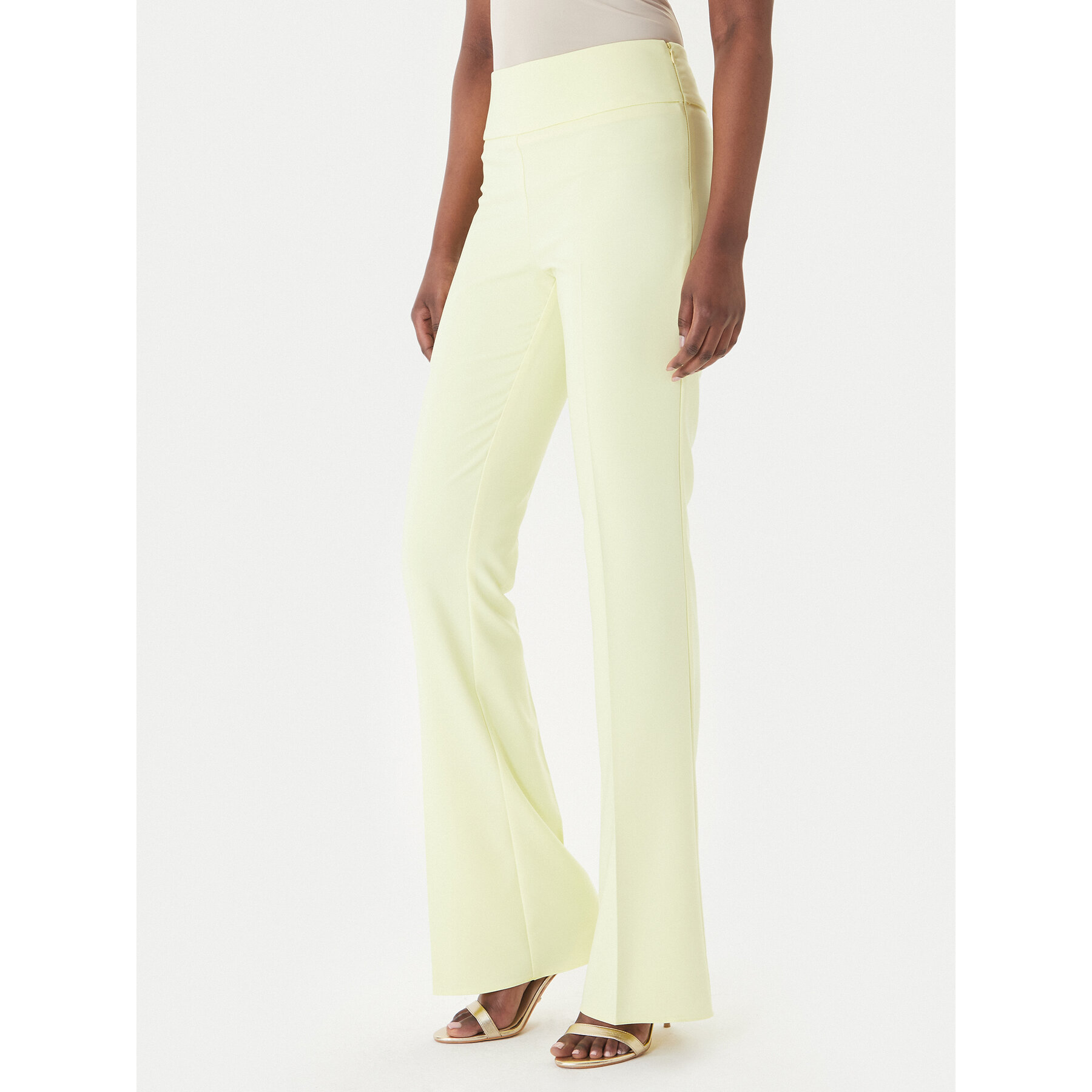 Rinascimento Spodnie materiałowe CFC0127876003 Żółty Slim Fit