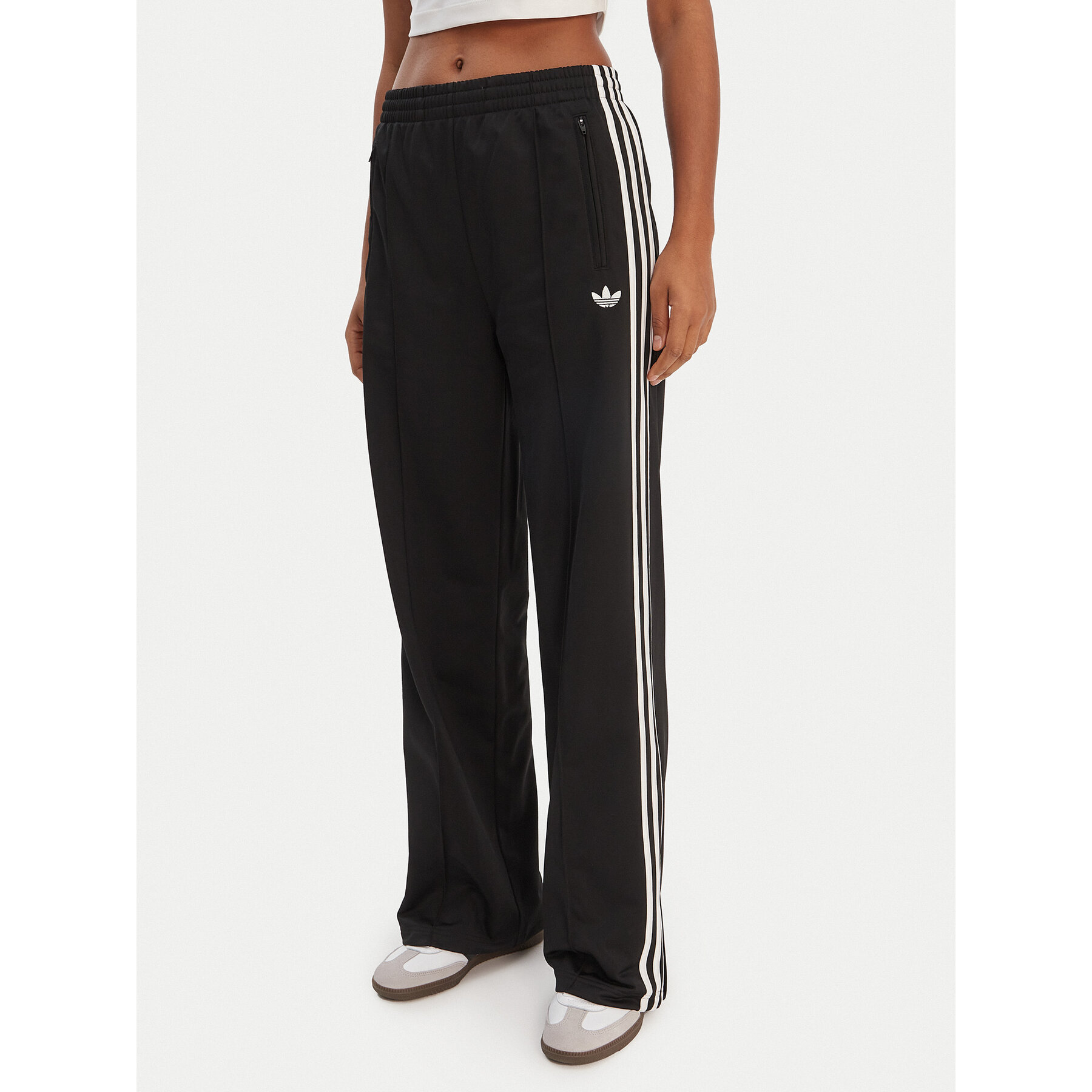 adidas Spodnie dresowe Firebird KD7976 Czarny Loose Fit