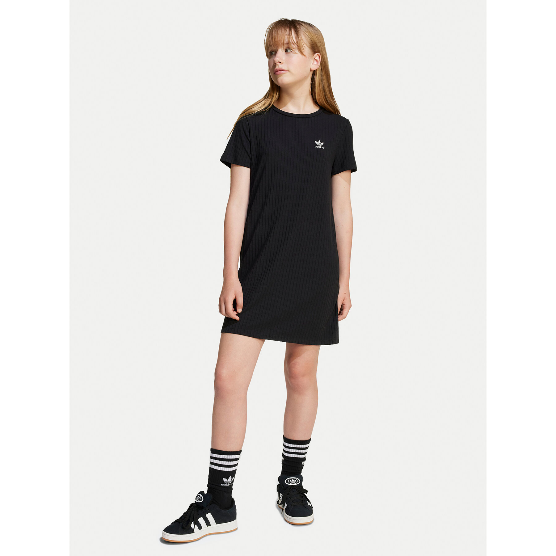 adidas Sukienka codzienna Ribbed JC8429 Czarny Regular Fit