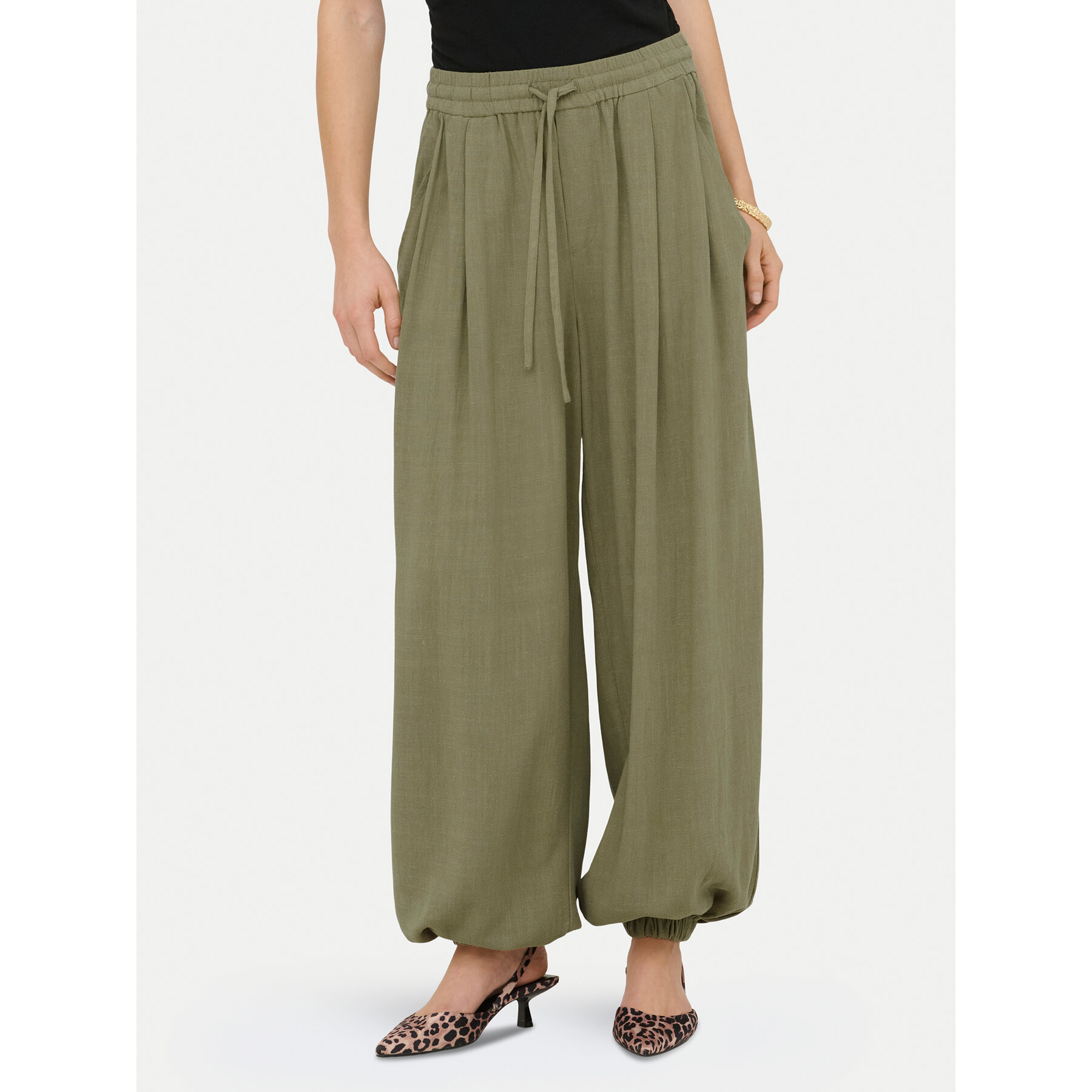 ONLY Spodnie materiałowe Siesta 15373197 Khaki Regular Fit