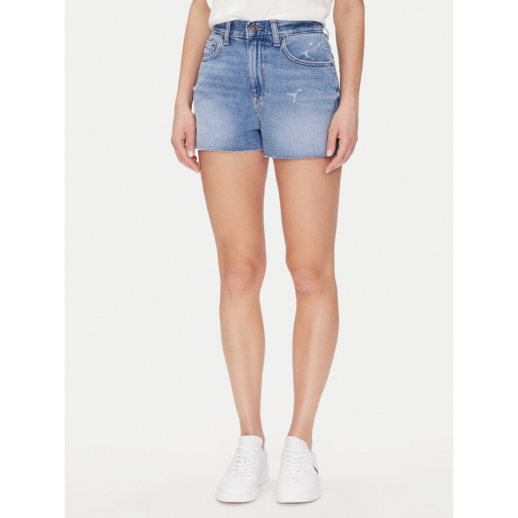 Tommy Jeans Szorty jeansowe Hot Pant Bi8036 DW0DW20575 Niebieski Regular Fit