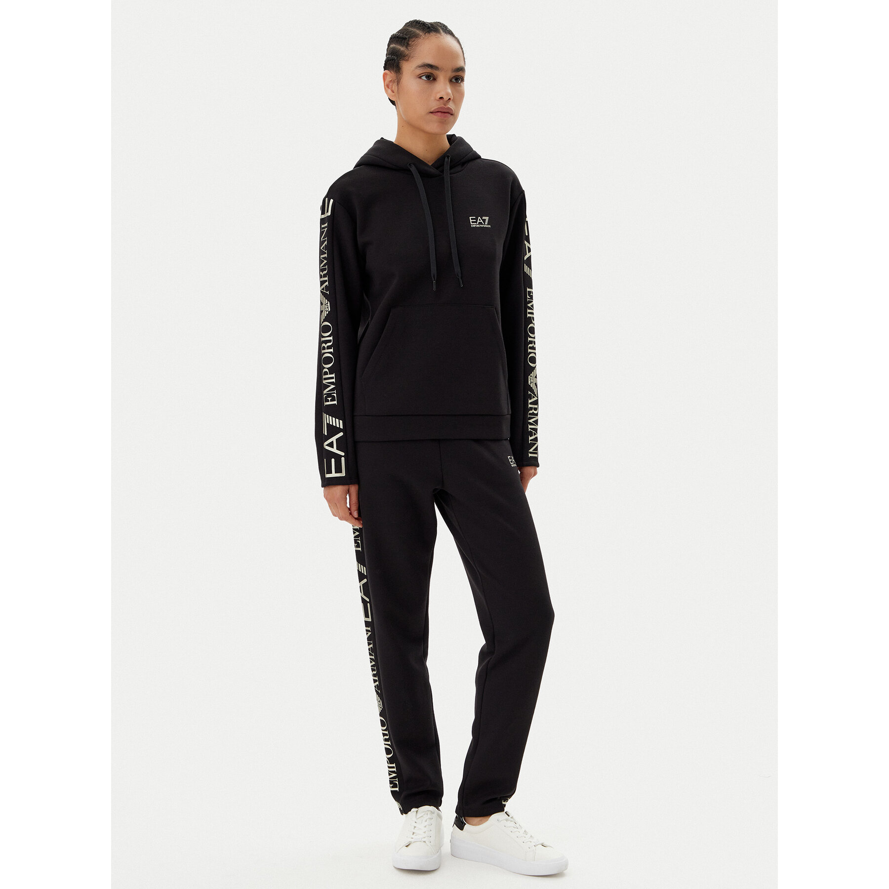 EA7 Emporio Armani Dres 7W000116 AF10443 MC004 Czarny Regular Fit
