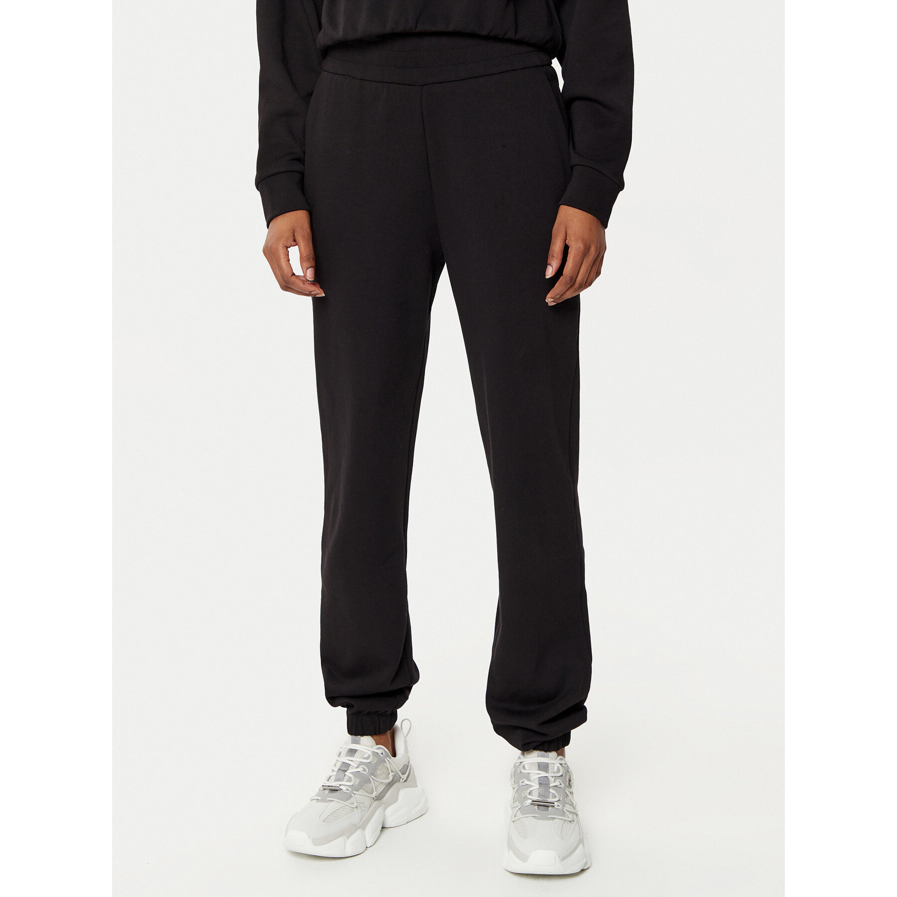 Armani Exchange Spodnie dresowe XW000089 AF10172 UC001 Czarny Regular Fit