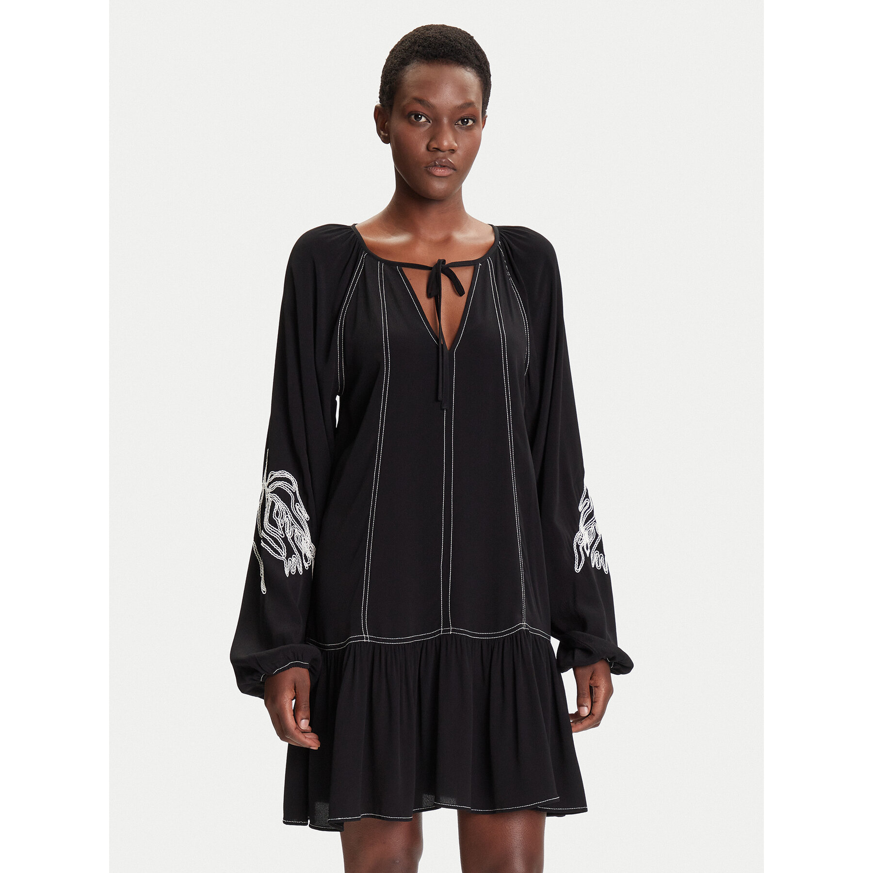 Desigual Sukienka codzienna Silvianegro 25WWVW19 Czarny Loose Fit