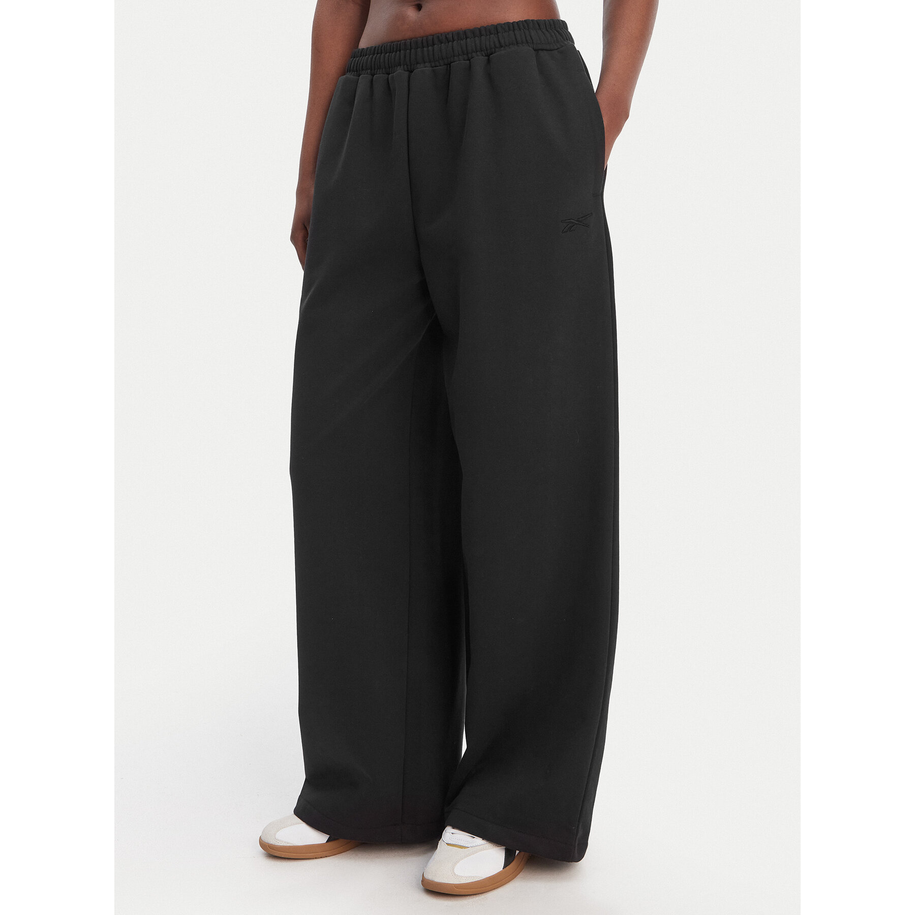 Reebok Spodnie dresowe Reebok x Ewa Chodakowska RK25624CCW Czarny Wide Leg