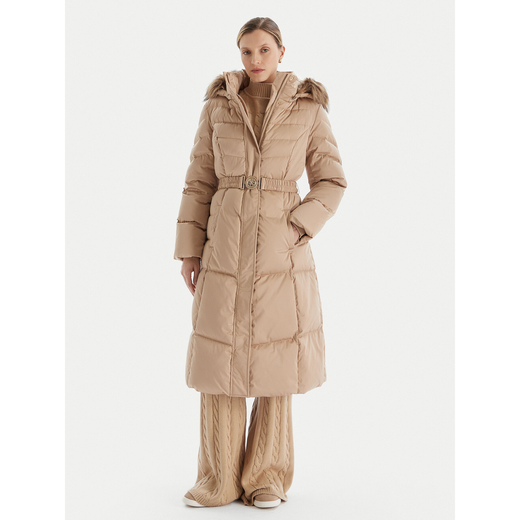 Guess Kurtka puchowa W5BL29 W2802 Beżowy Regular Fit
