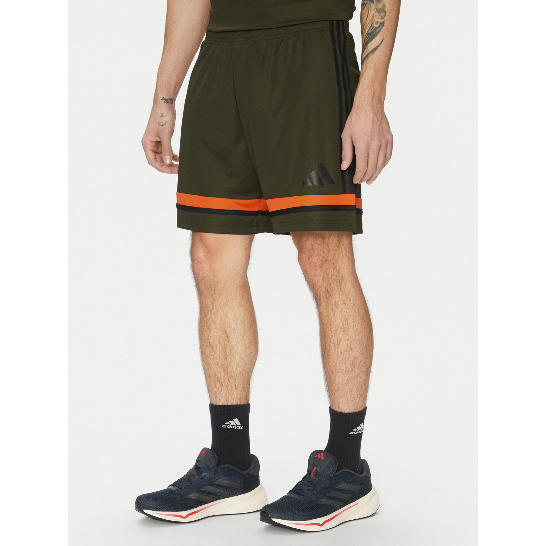 adidas Szorty sportowe Squadra 25 JN7855 Zielony Regular Fit