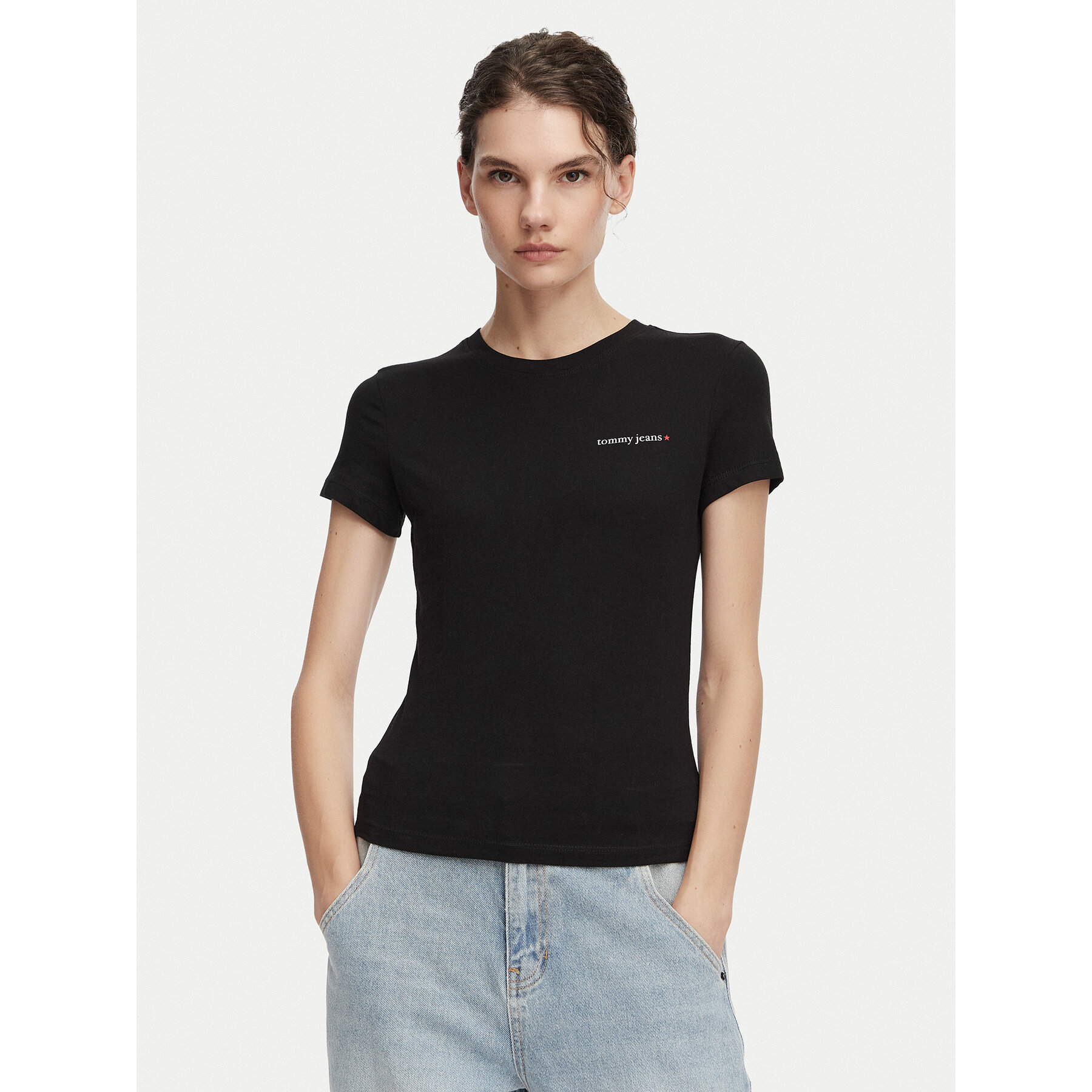 Tommy Jeans T-Shirt Ess Logo DW0DW23479 Czarny Slim Fit