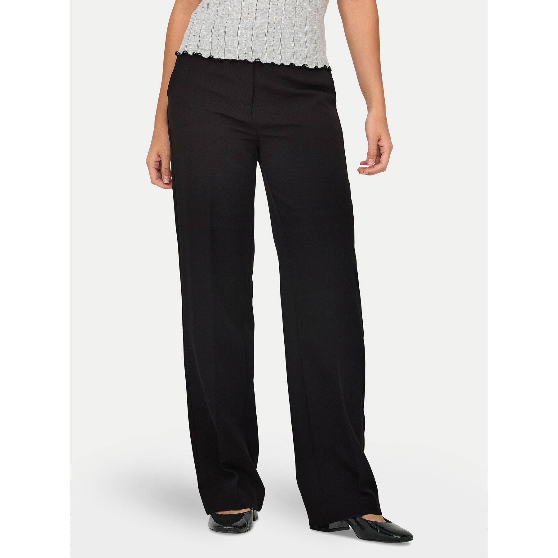ONLY Spodnie materiałowe Kayle 15324532 Czarny Straight Fit