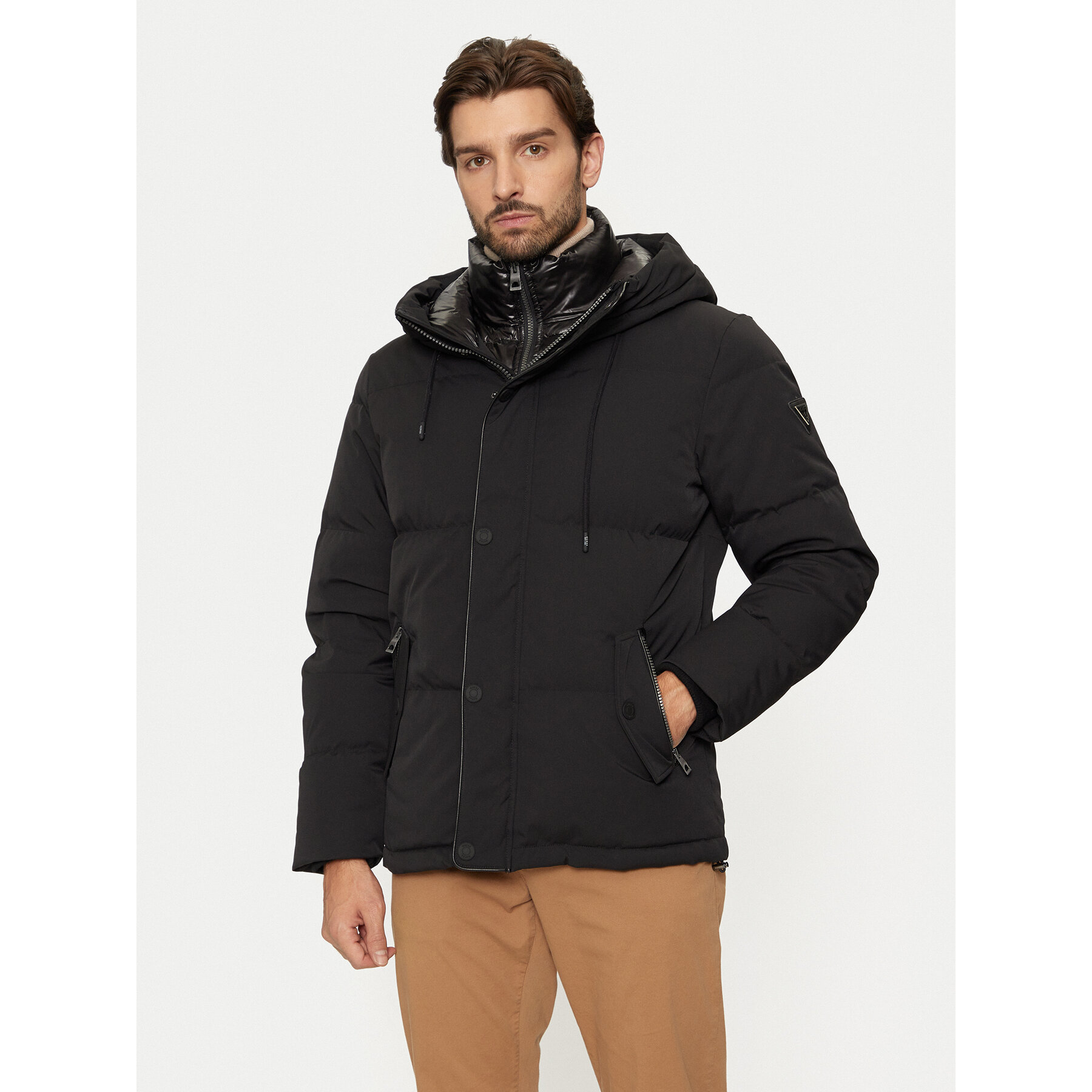 Guess Kurtka zimowa M4BL43 WGJR2 Czarny Regular Fit