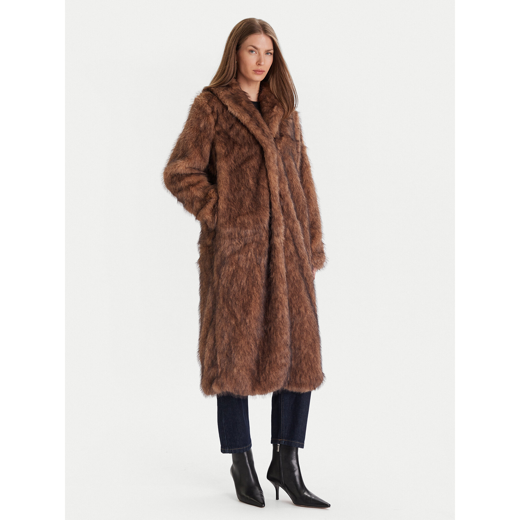 ONLY Futro Dawn 15352794 Brązowy Regular Fit