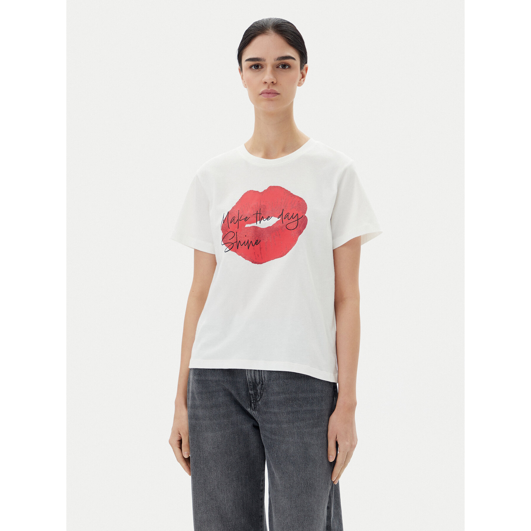 JDY T-Shirt Daisy 15348400 Biały Regular Fit