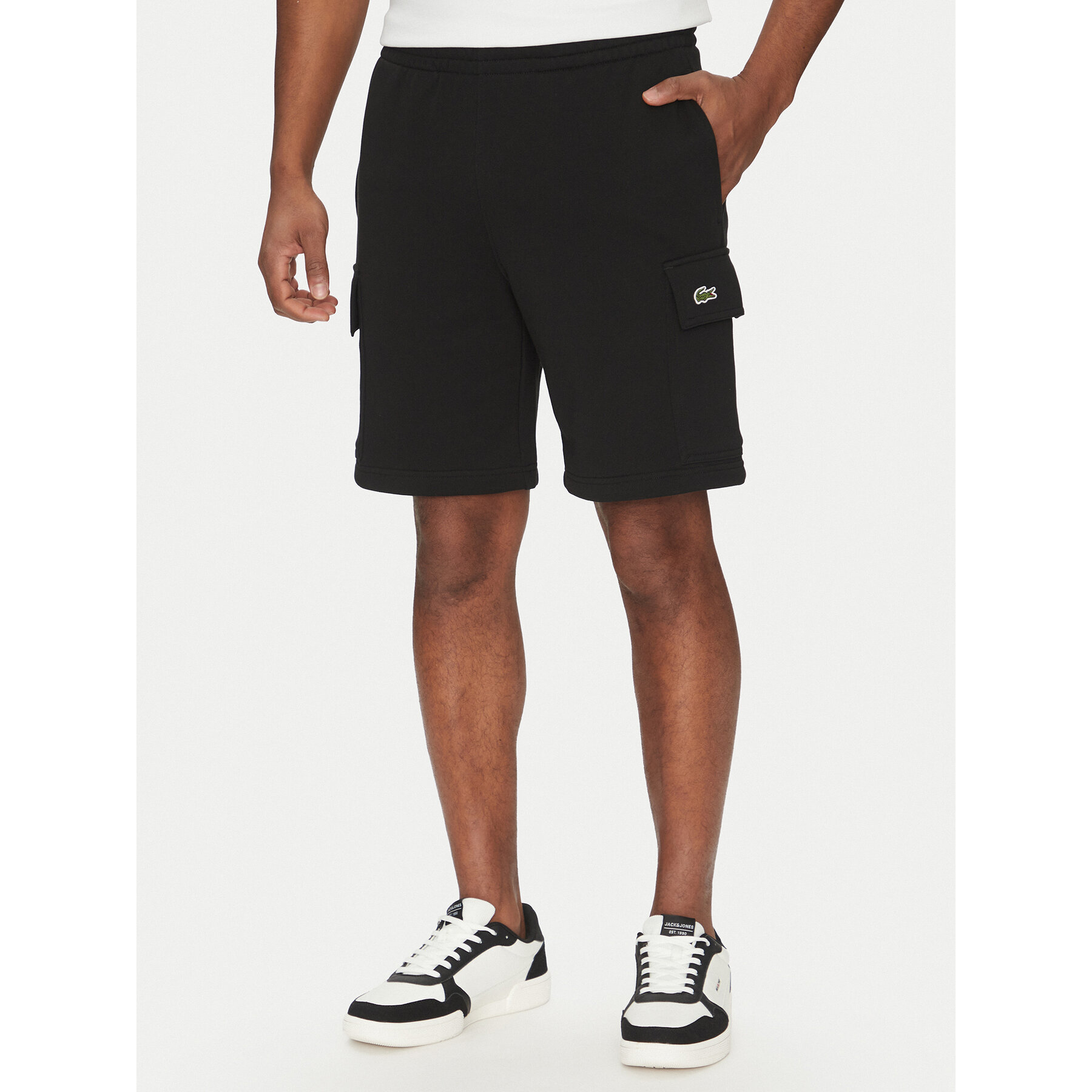 Lacoste Szorty sportowe GH9743 Czarny Regular Fit