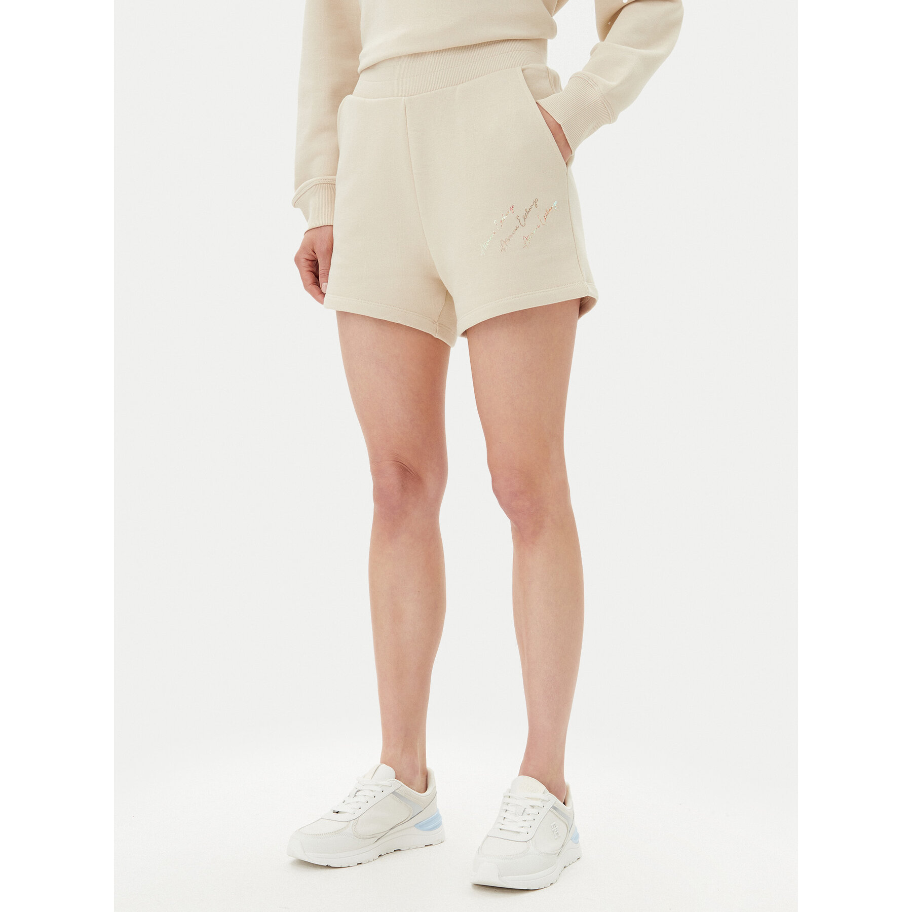 Armani Exchange Szorty sportowe XW000598 AF11852 U1092 Beżowy Regular Fit