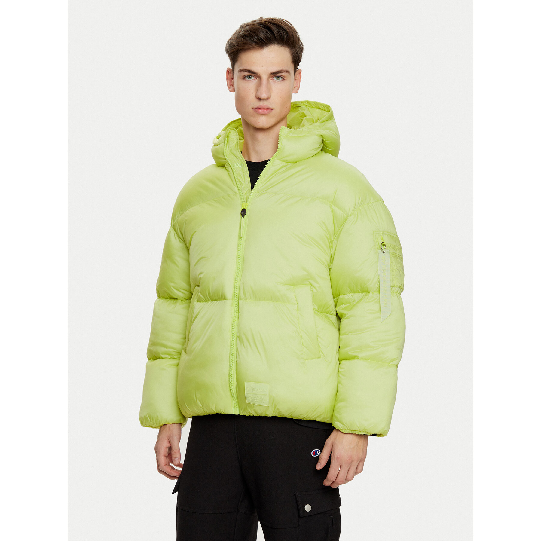 Alpha Industries Kurtka zimowa 148130 Zielony Regular Fit