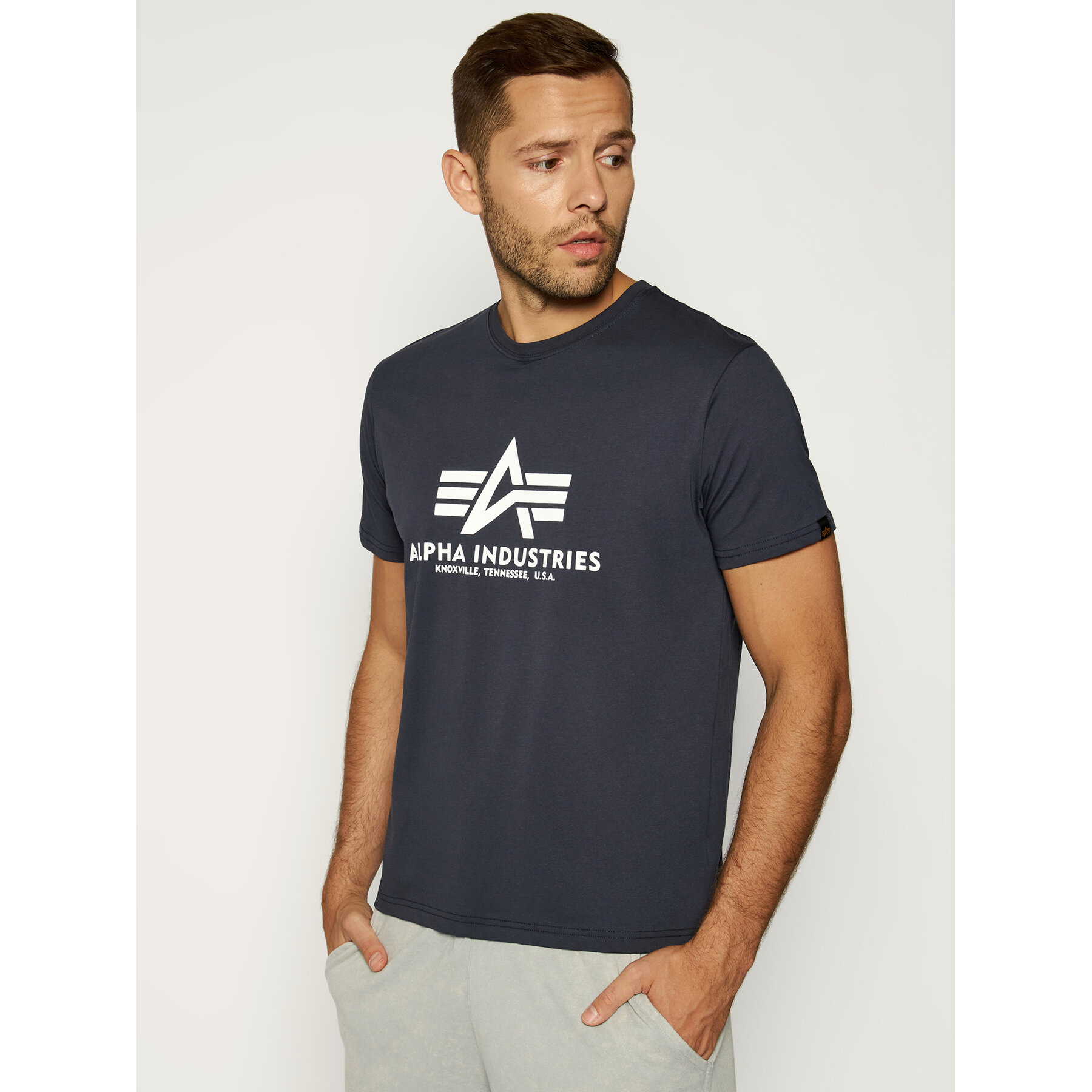 Alpha Industries T-Shirt Basic 100501 Granatowy Regular Fit