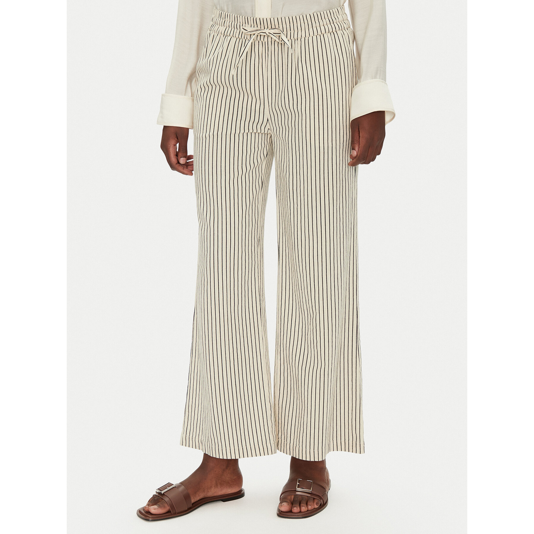 Fransa Spodnie materiałowe 20614576 Beżowy Relaxed Fit