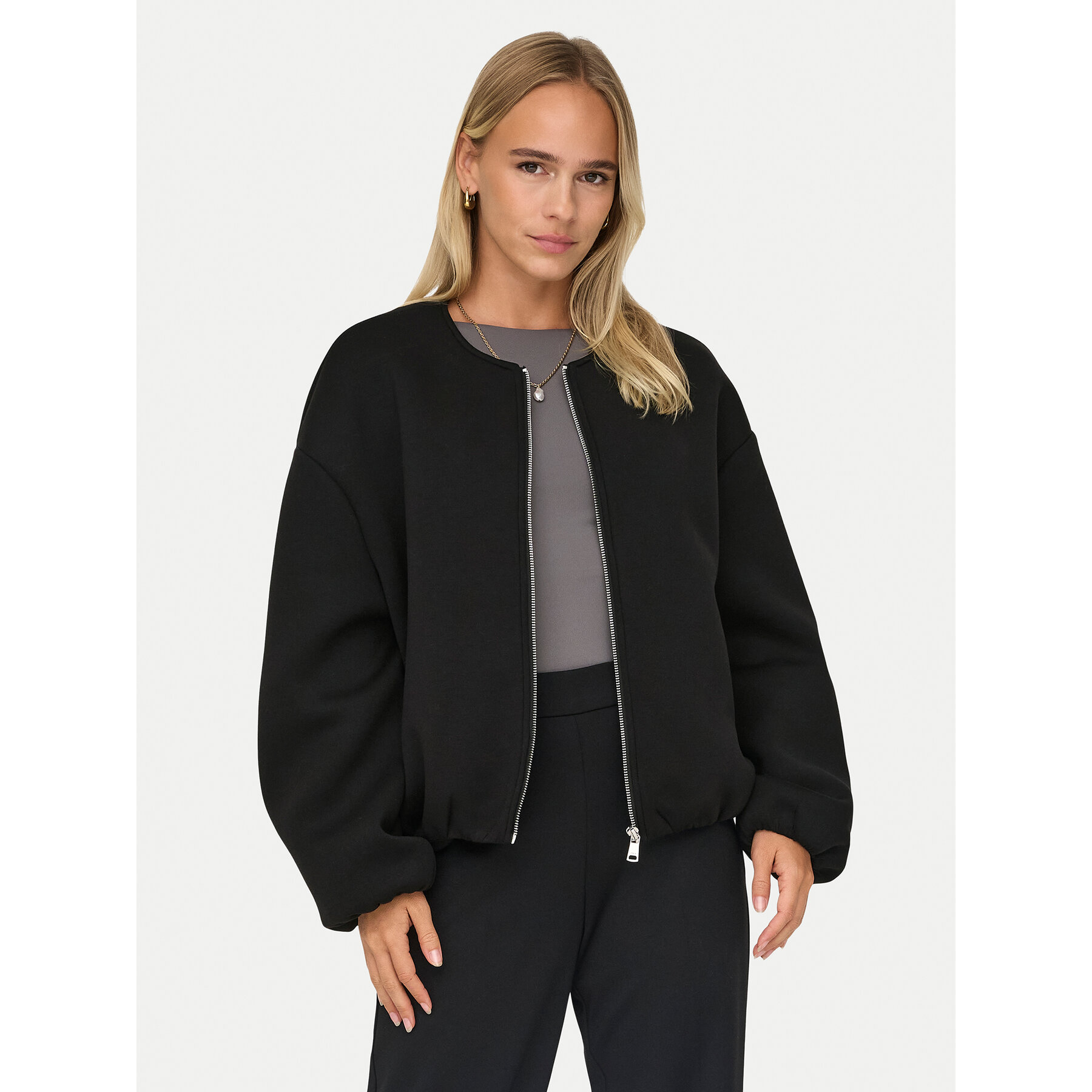 ONLY Bluza Ellie 15344567 Czarny Regular Fit