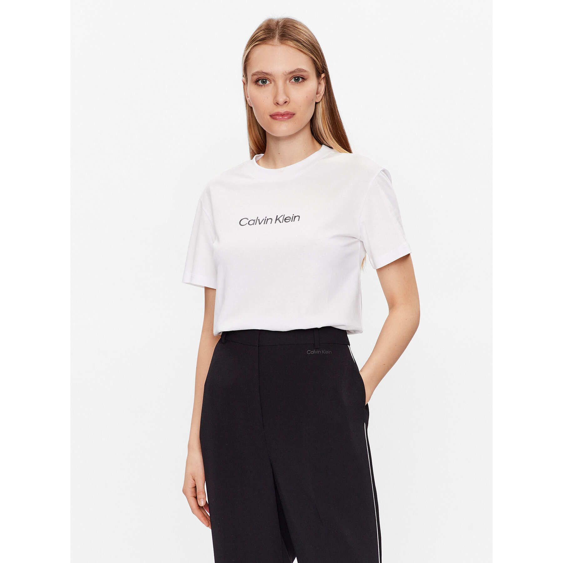 Calvin Klein T-Shirt Hero Logo K20K205448 Biały Regular Fit