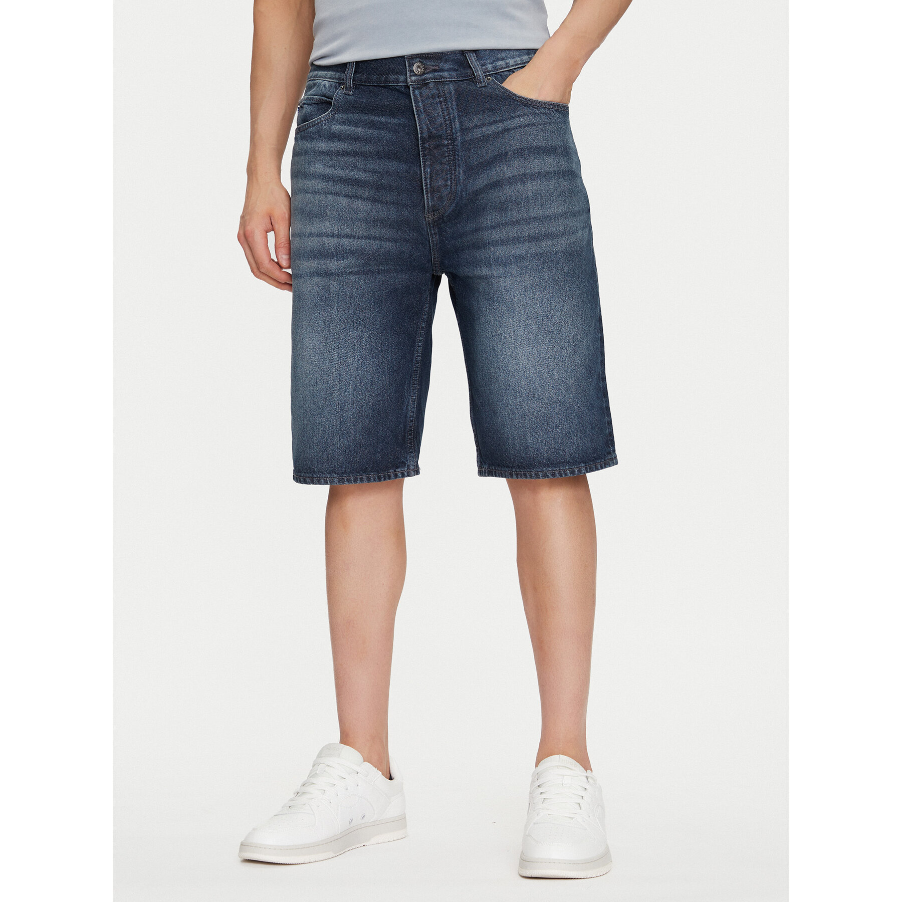 HUGO Szorty jeansowe Skate 50534641 Granatowy Straight Fit