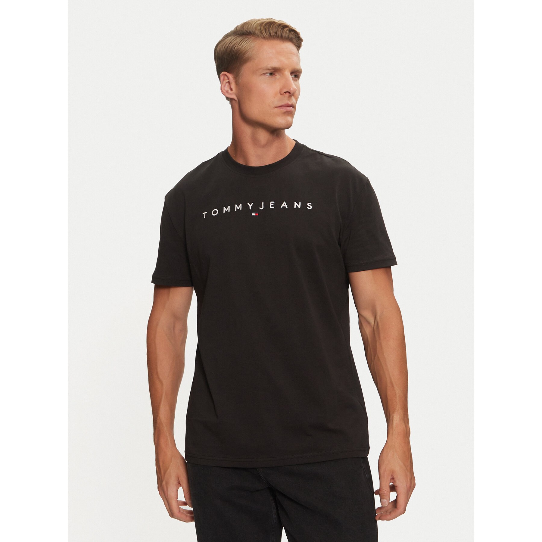 Tommy Jeans T-Shirt Linear Logo DM0DM20744 Czarny Regular Fit