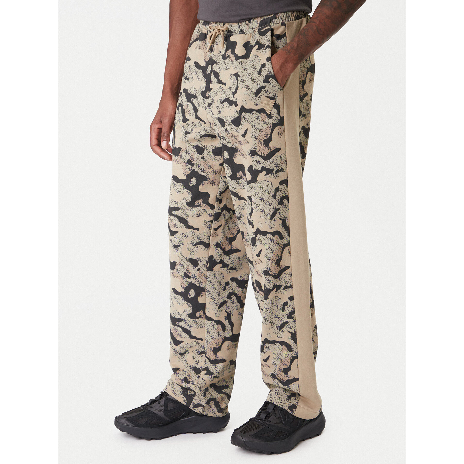 Guess Spodnie dresowe Z6RB02 K9YI1 Beżowy Regular Fit