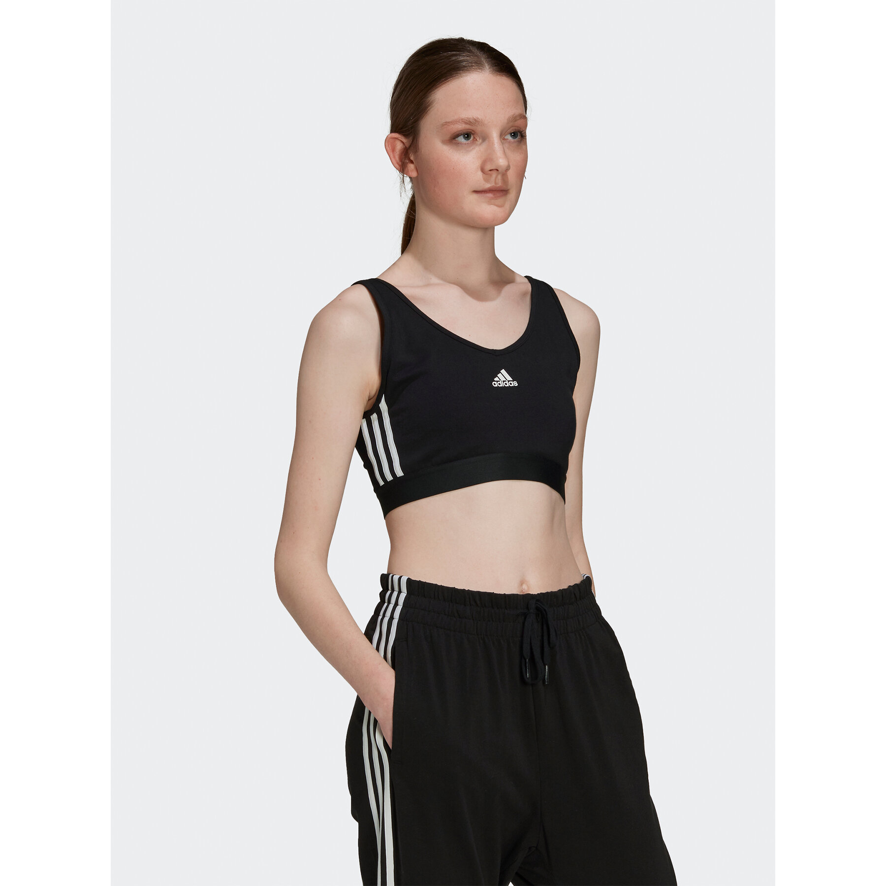 adidas Koszulka techniczna Essentials 3-Stripes Crop Top With Removable Pads GS1343 Czarny