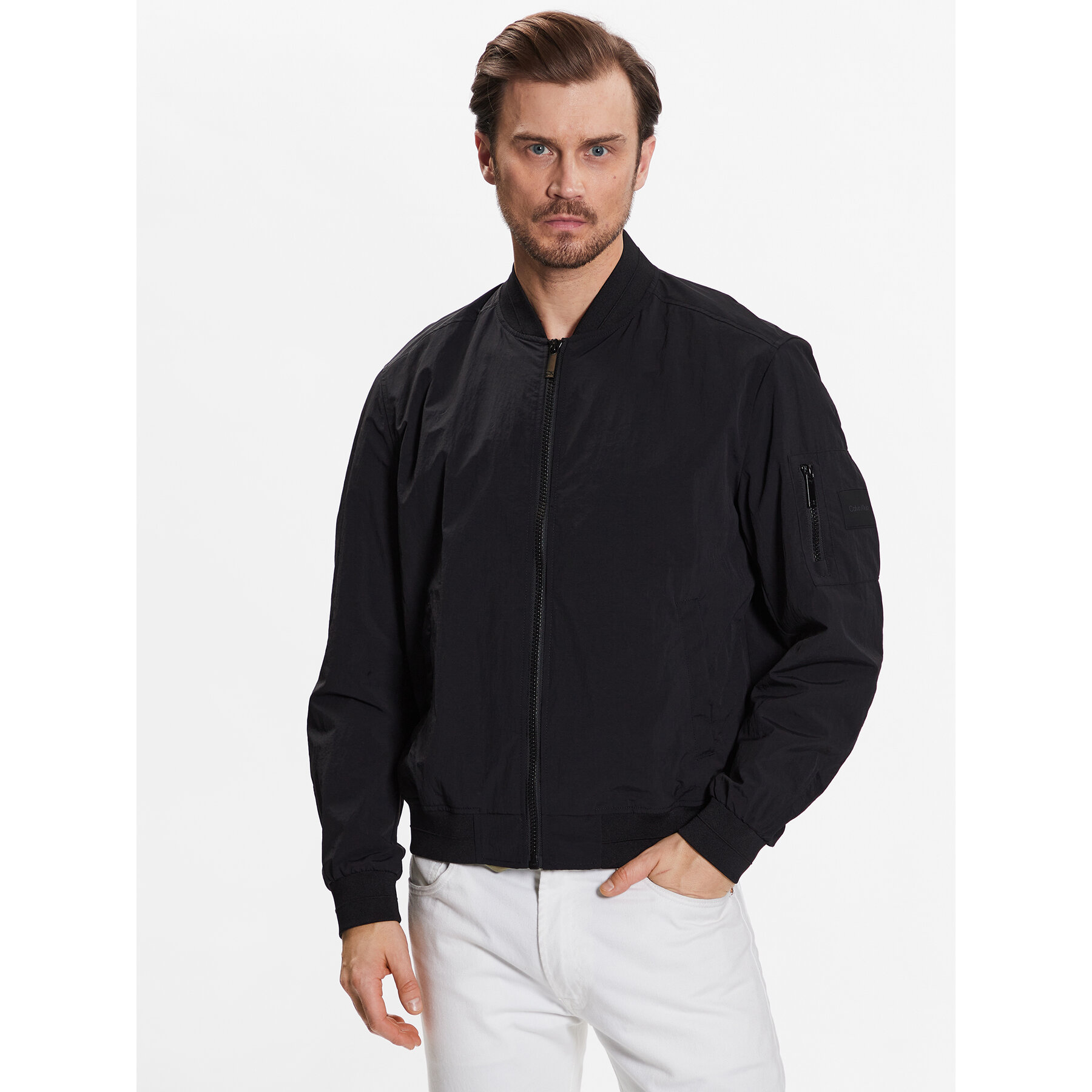 Calvin Klein Kurtka bomber Matt Crinkle Hero Bomber K10K111021 Czarny Regular Fit