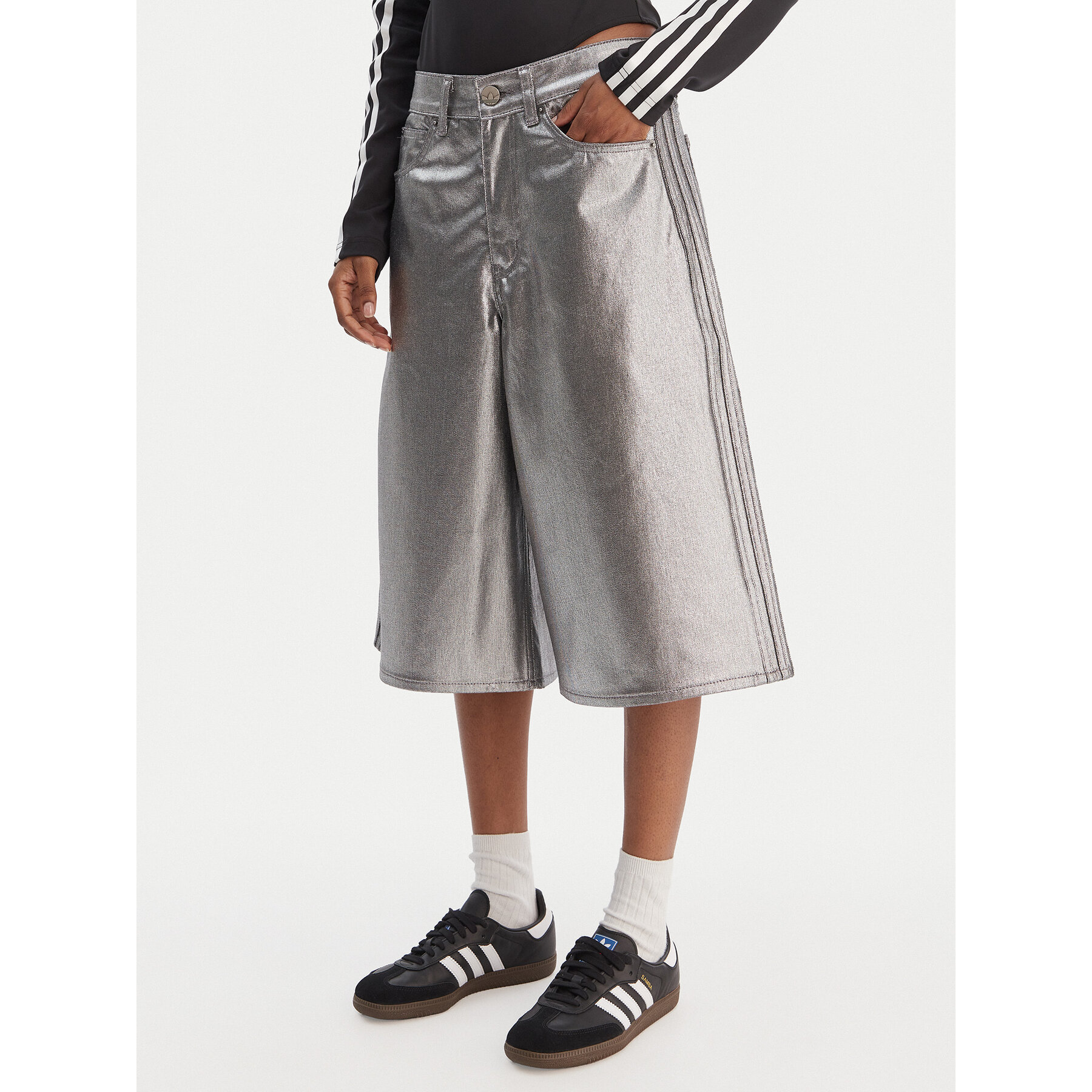 adidas Szorty jeansowe Firebird Jorts KD2930 Srebrny Regular Fit