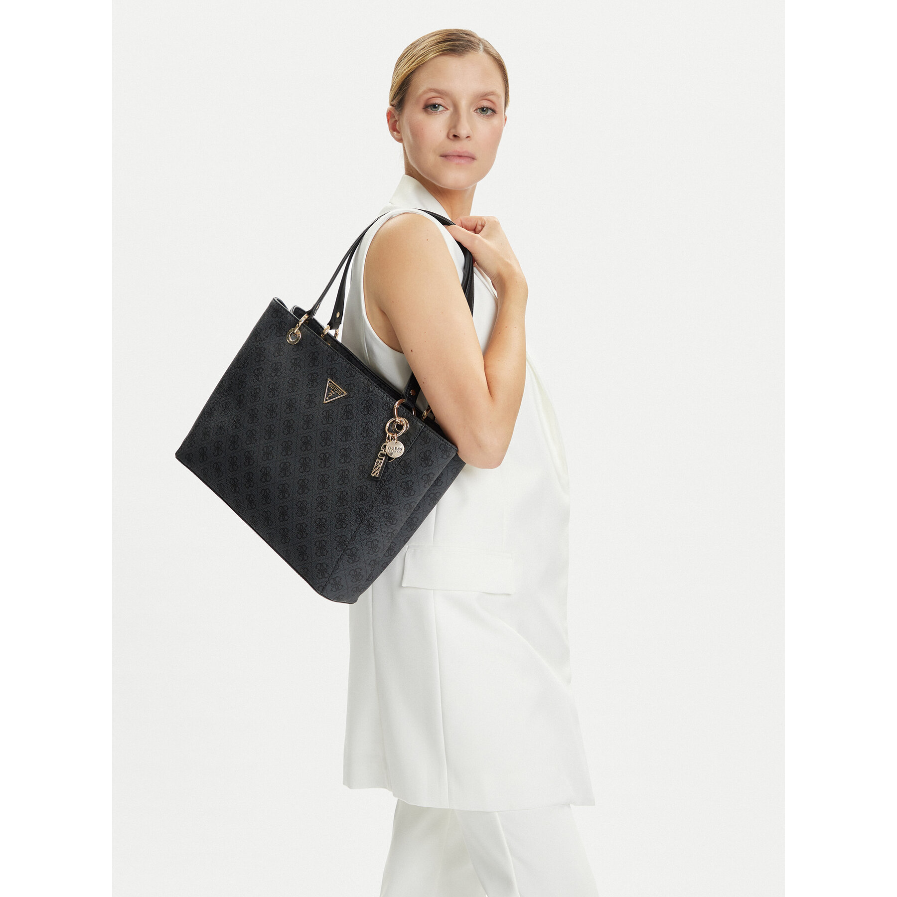Guess Torebka Noelle II HWBG96 72250 Szary