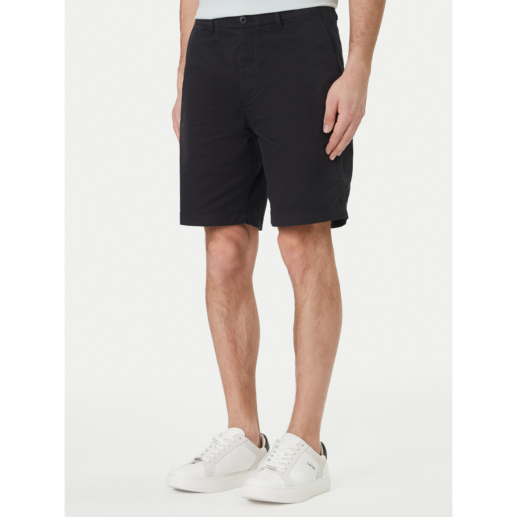 Calvin Klein Jeans Szorty materiałowe LV04RF617G Czarny Regular Fit