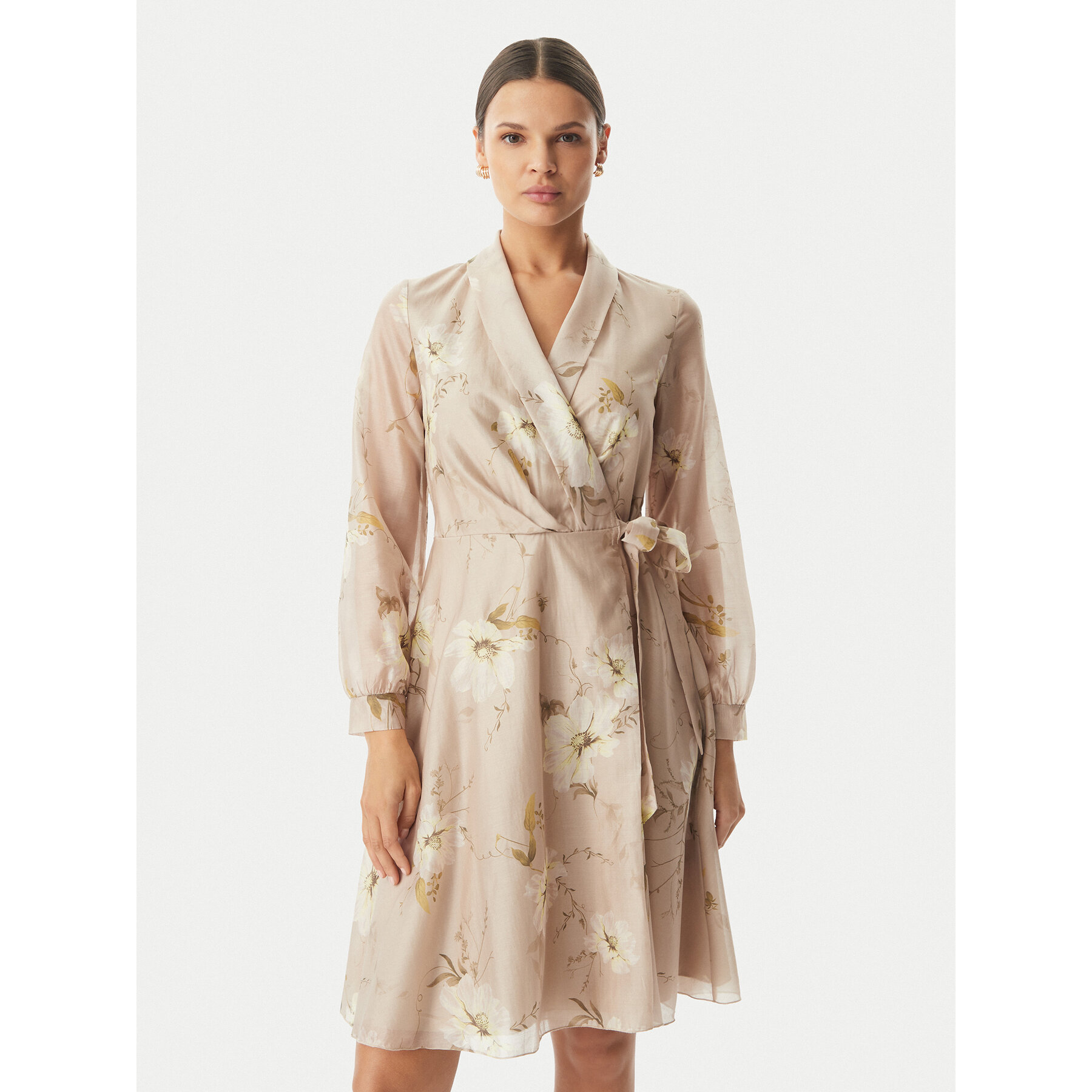 Rinascimento Sukienka koktajlowa CFC0128000003 Beżowy Regular Fit