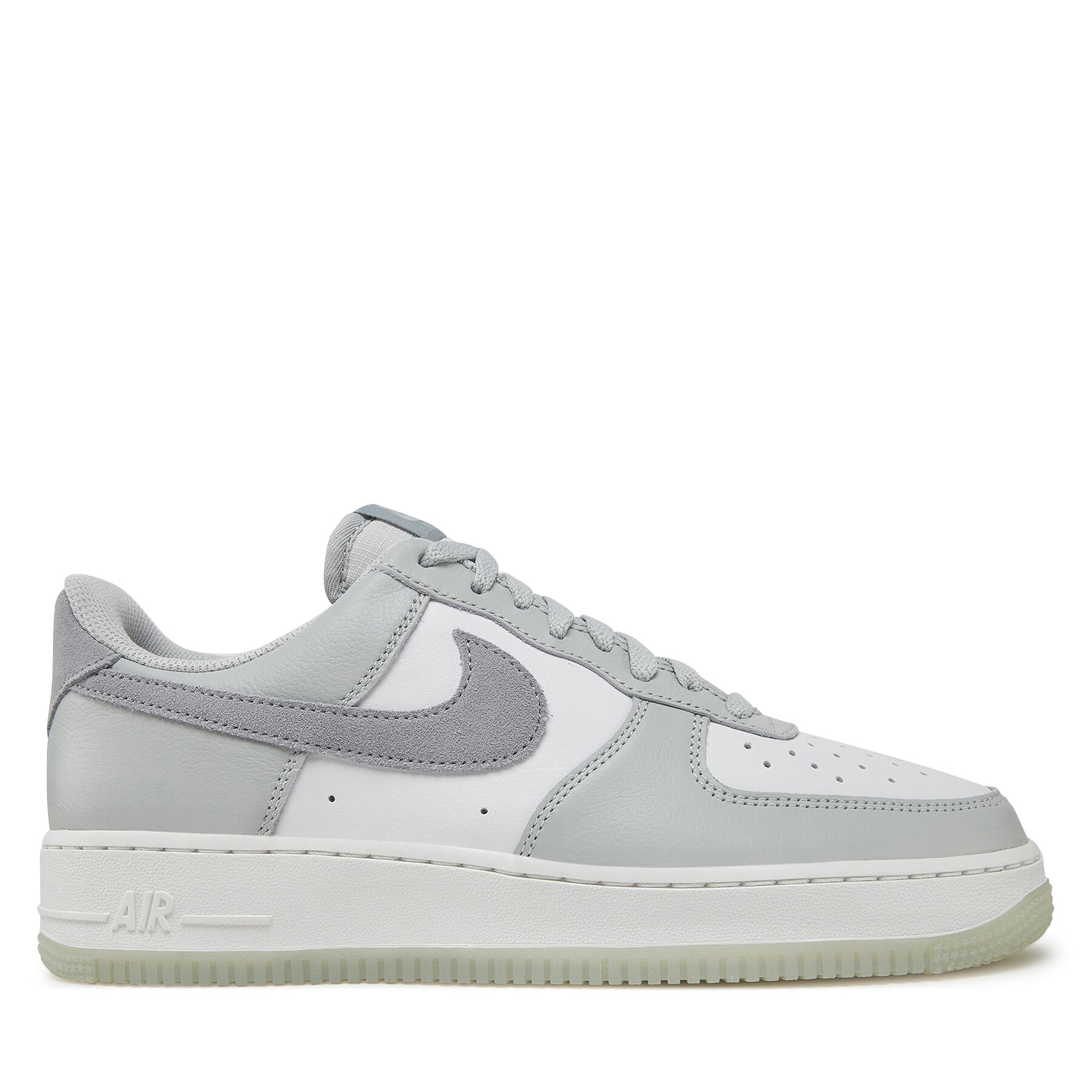 Nike Sneakersy Air Force 1 '07 Lv8 FJ4170 003 Szary