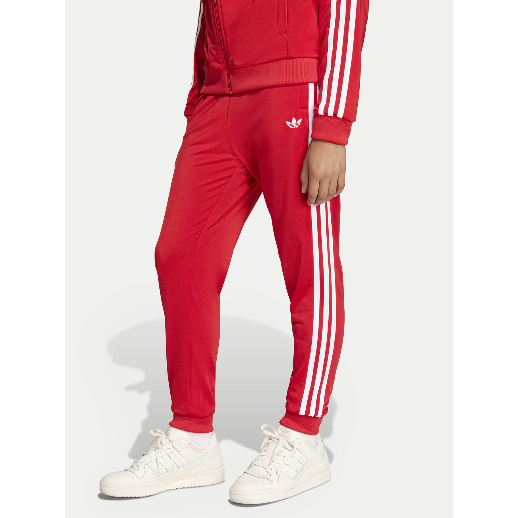 adidas Spodnie dresowe adicolor SST KE2861 Czerwony Regular Fit
