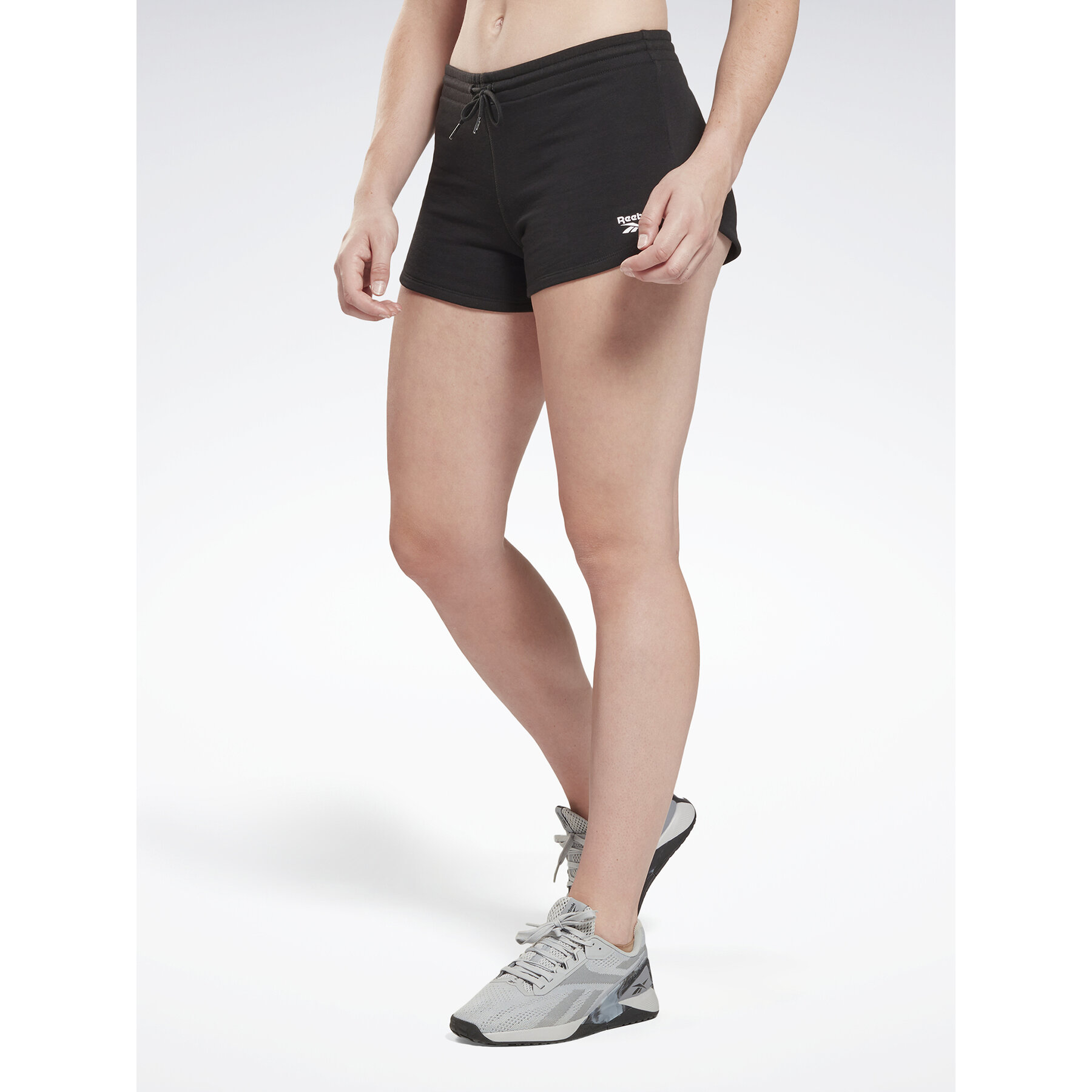 Reebok Szorty sportowe Identity H54767 Czarny Slim Fit