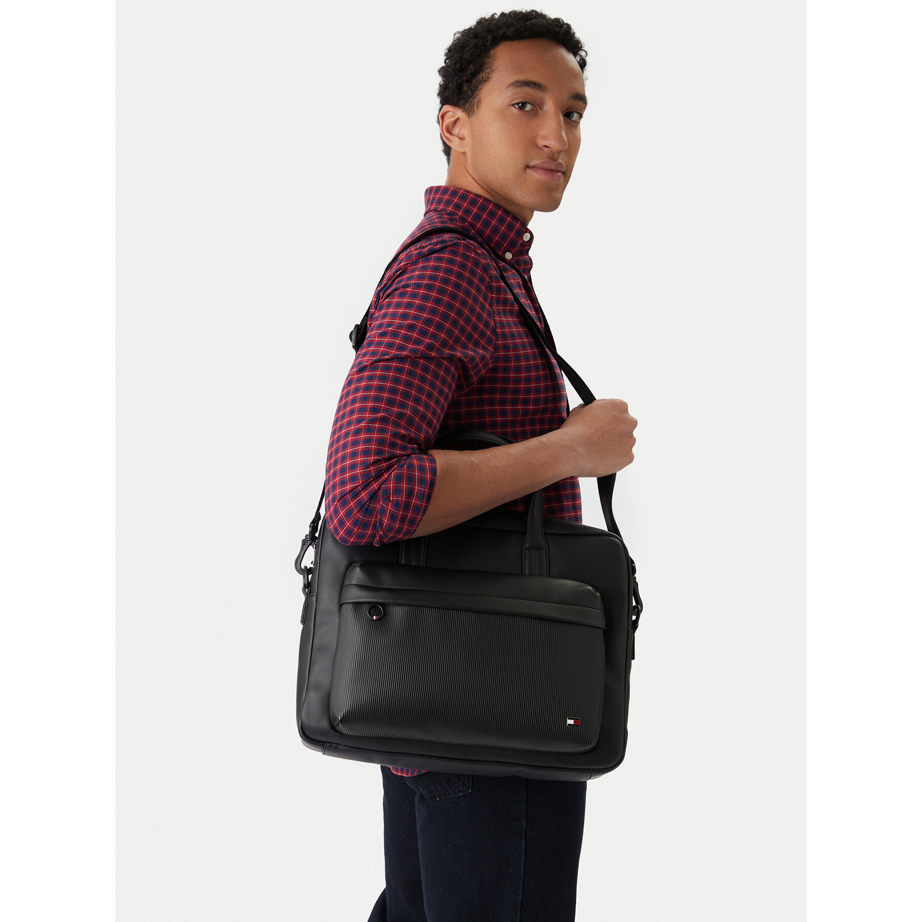 Tommy Hilfiger Torba na laptopa Th Flag Computer Bag AM0AM13989 Czarny